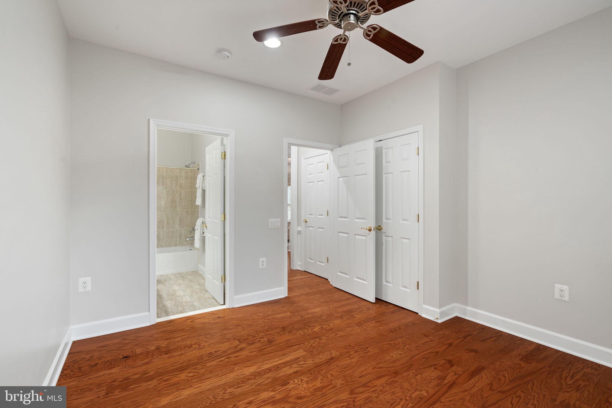 POTOMAC GREEN - Residential