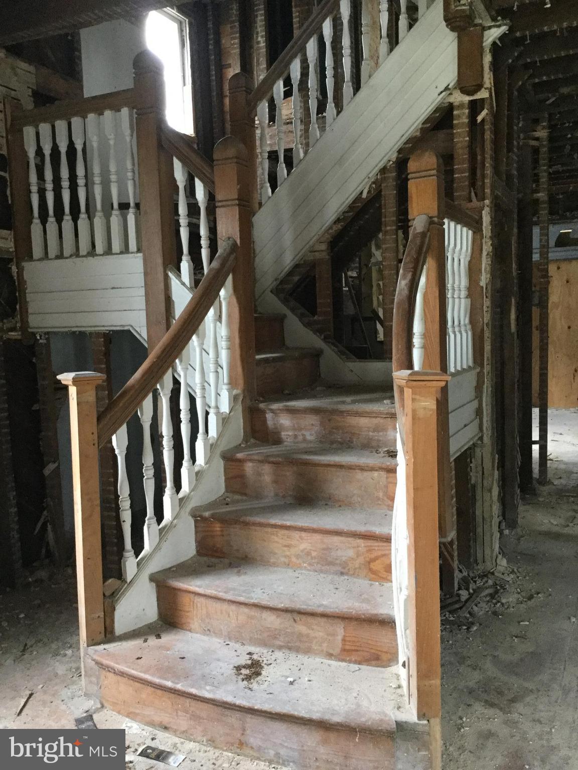 FOREST PARK - Residential