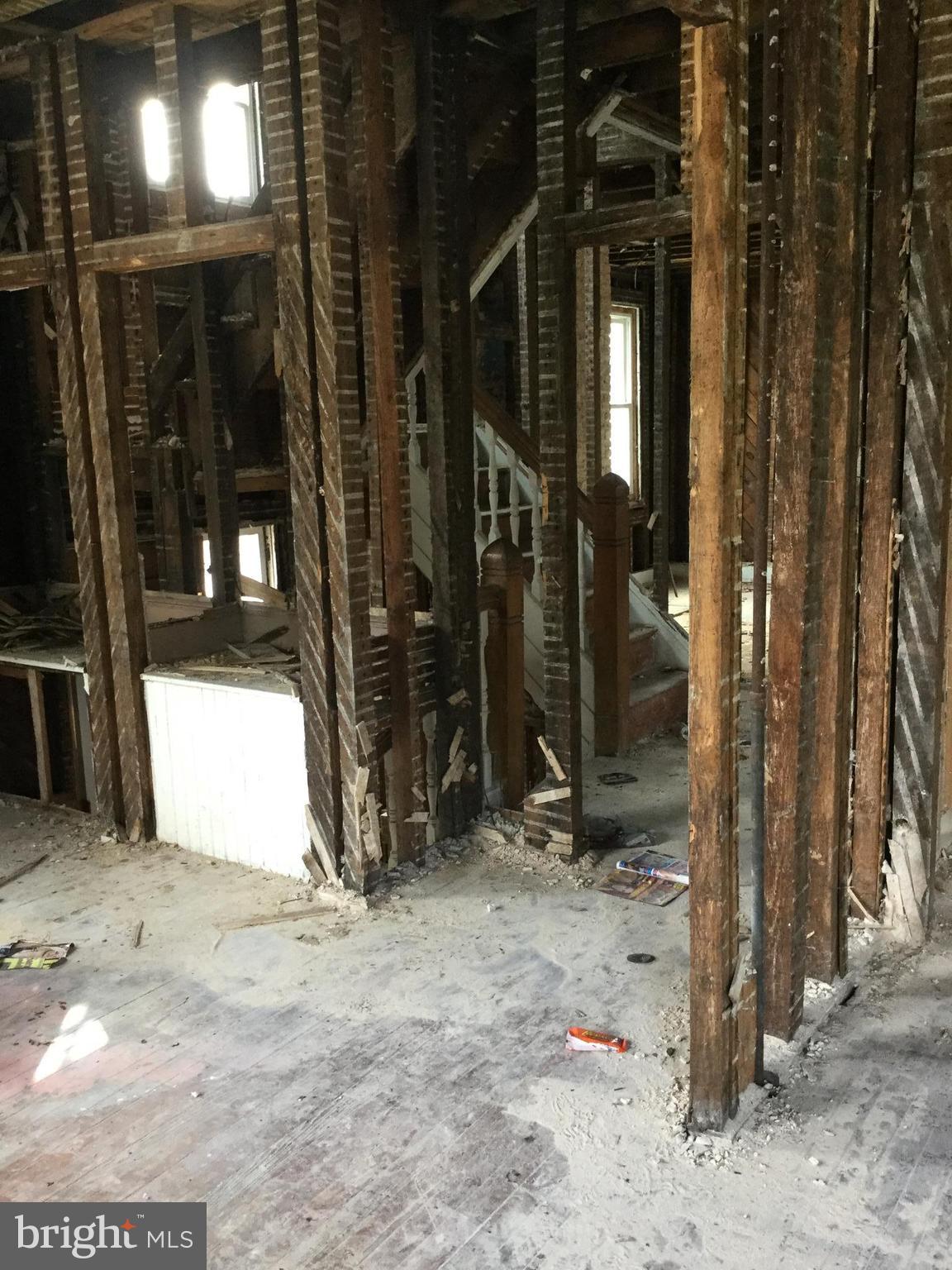 FOREST PARK - Residential