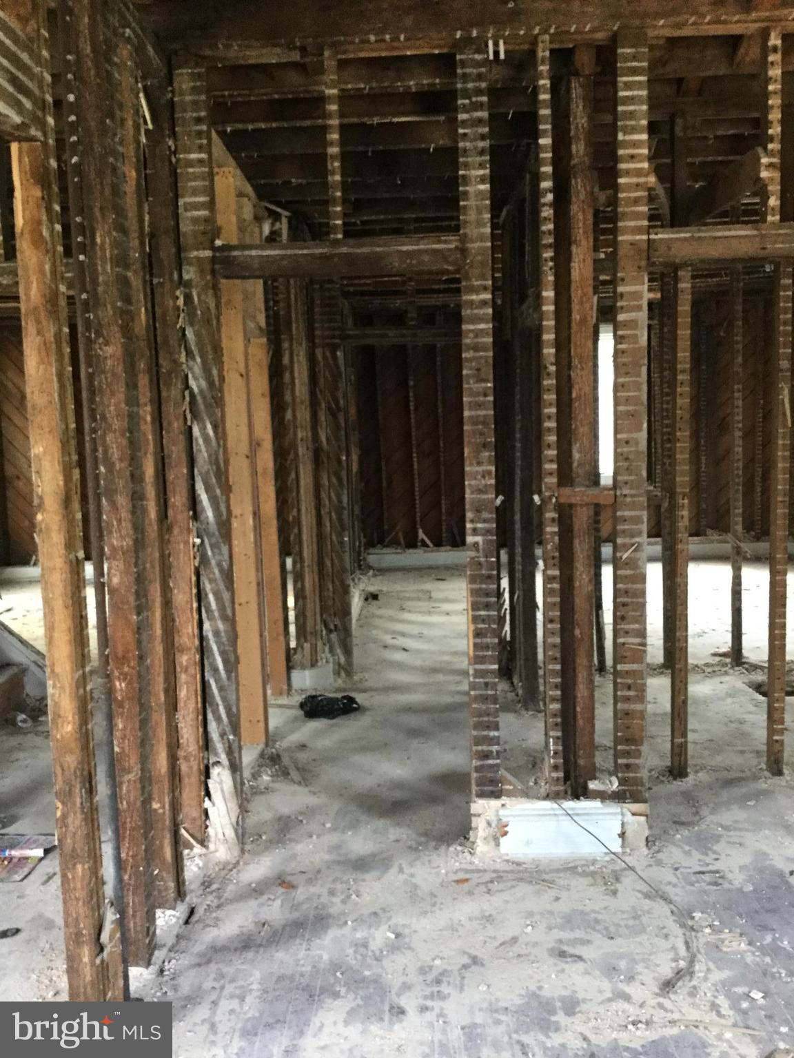 FOREST PARK - Residential