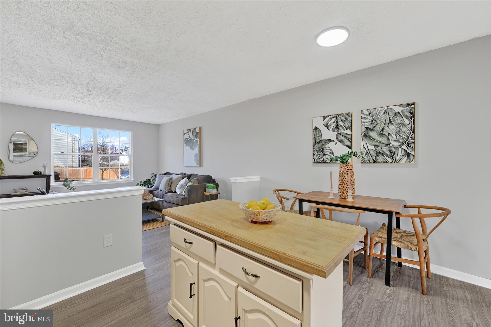 KENWOODS CHOICE - Residential