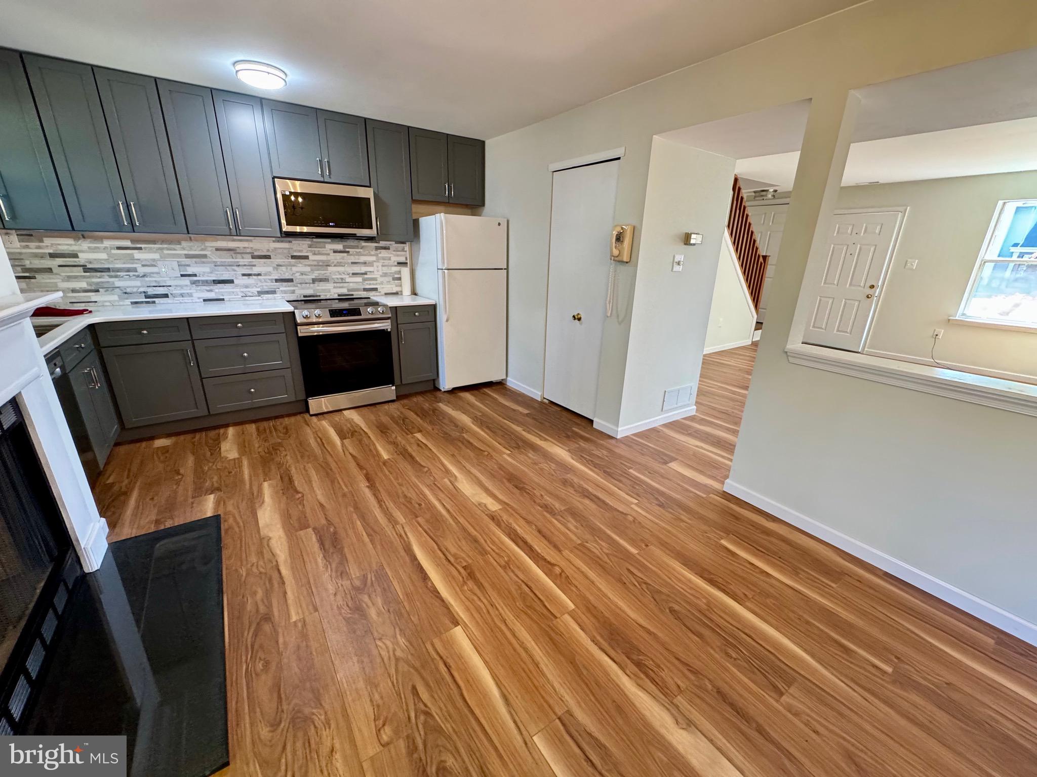 BRIARWOOD - Residential