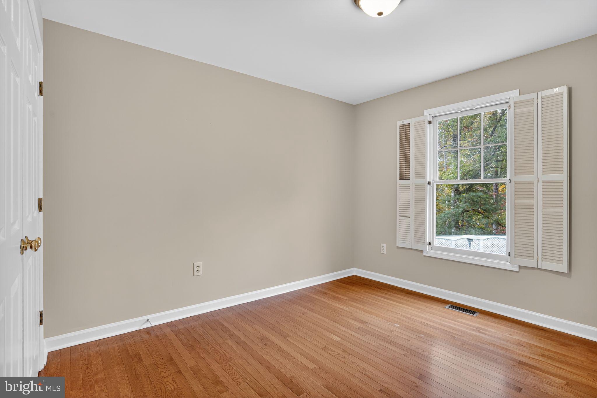 RIVERVIEW ESTATES - Residential