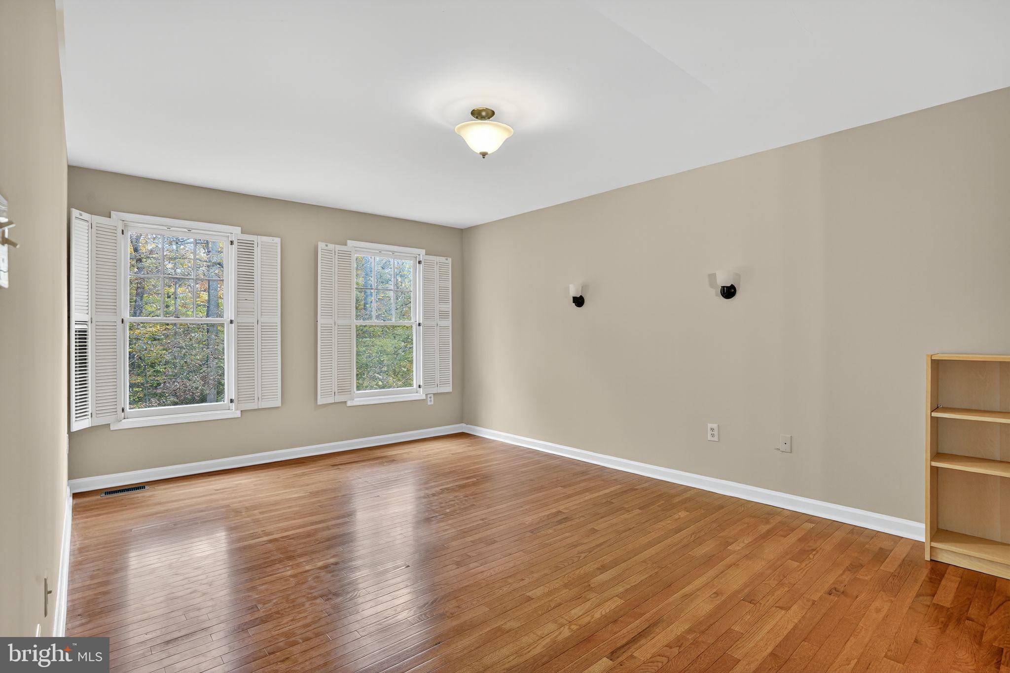 RIVERVIEW ESTATES - Residential