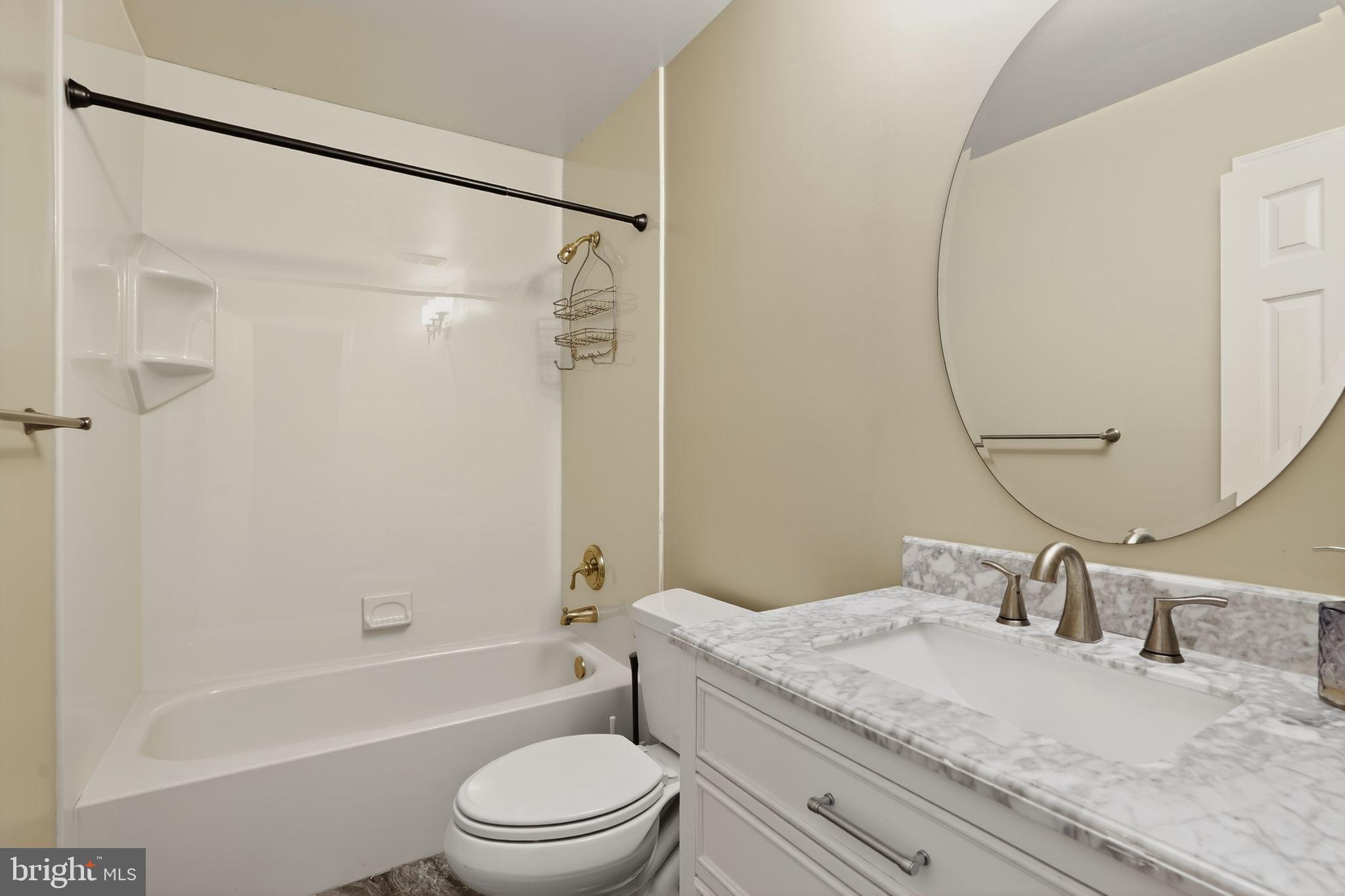 RIVERVIEW ESTATES - Residential