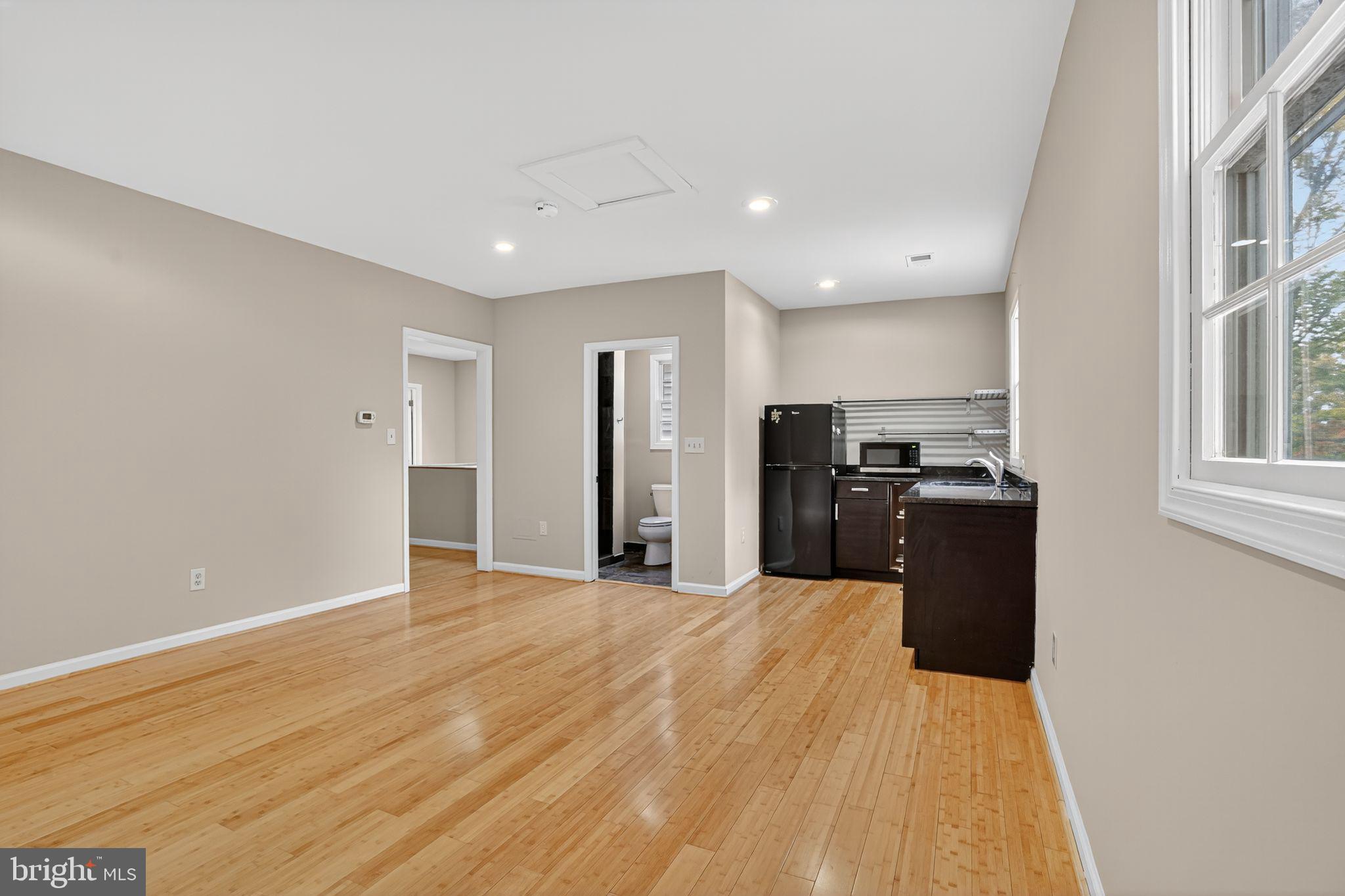 RIVERVIEW ESTATES - Residential