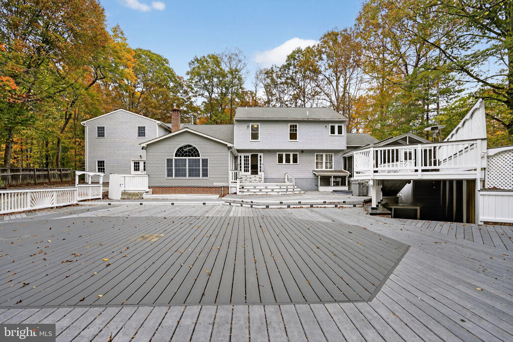 RIVERVIEW ESTATES - Residential