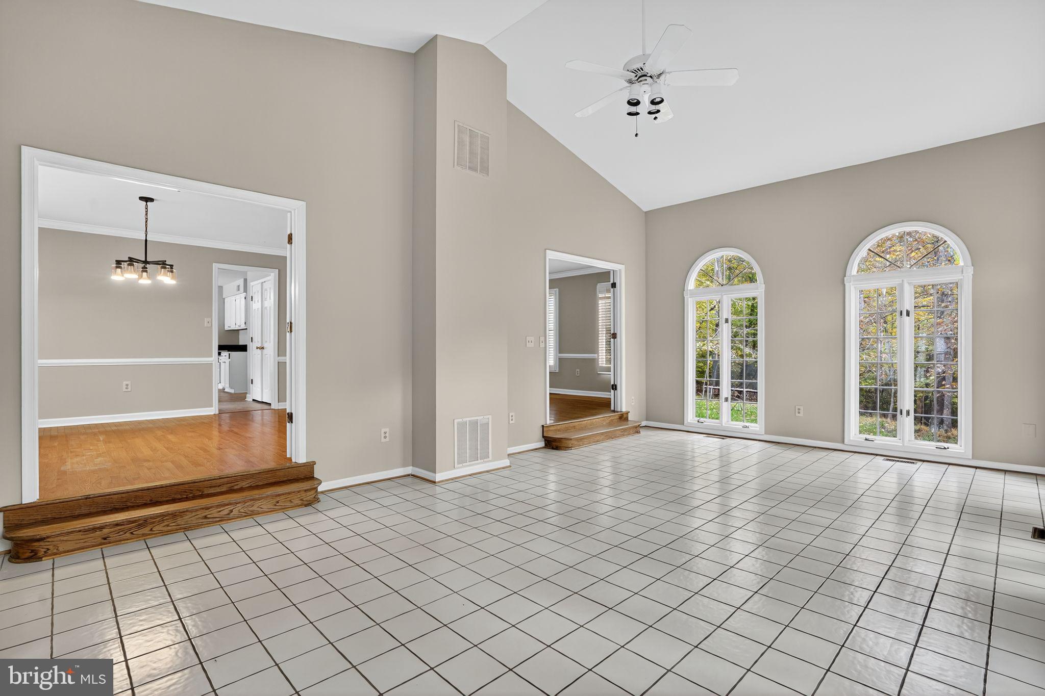 RIVERVIEW ESTATES - Residential