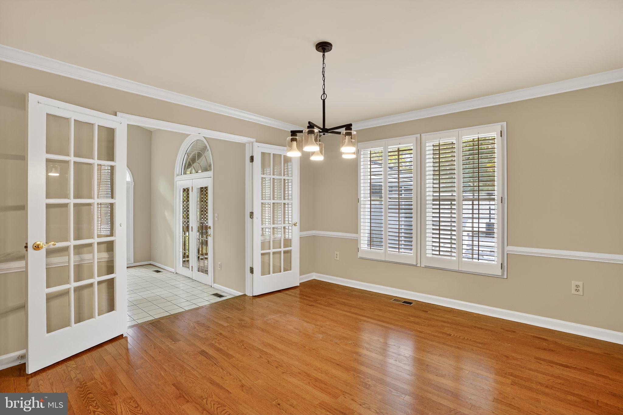 RIVERVIEW ESTATES - Residential