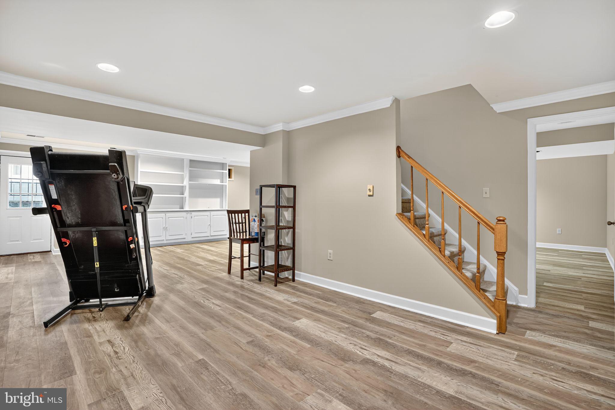 RIVERVIEW ESTATES - Residential