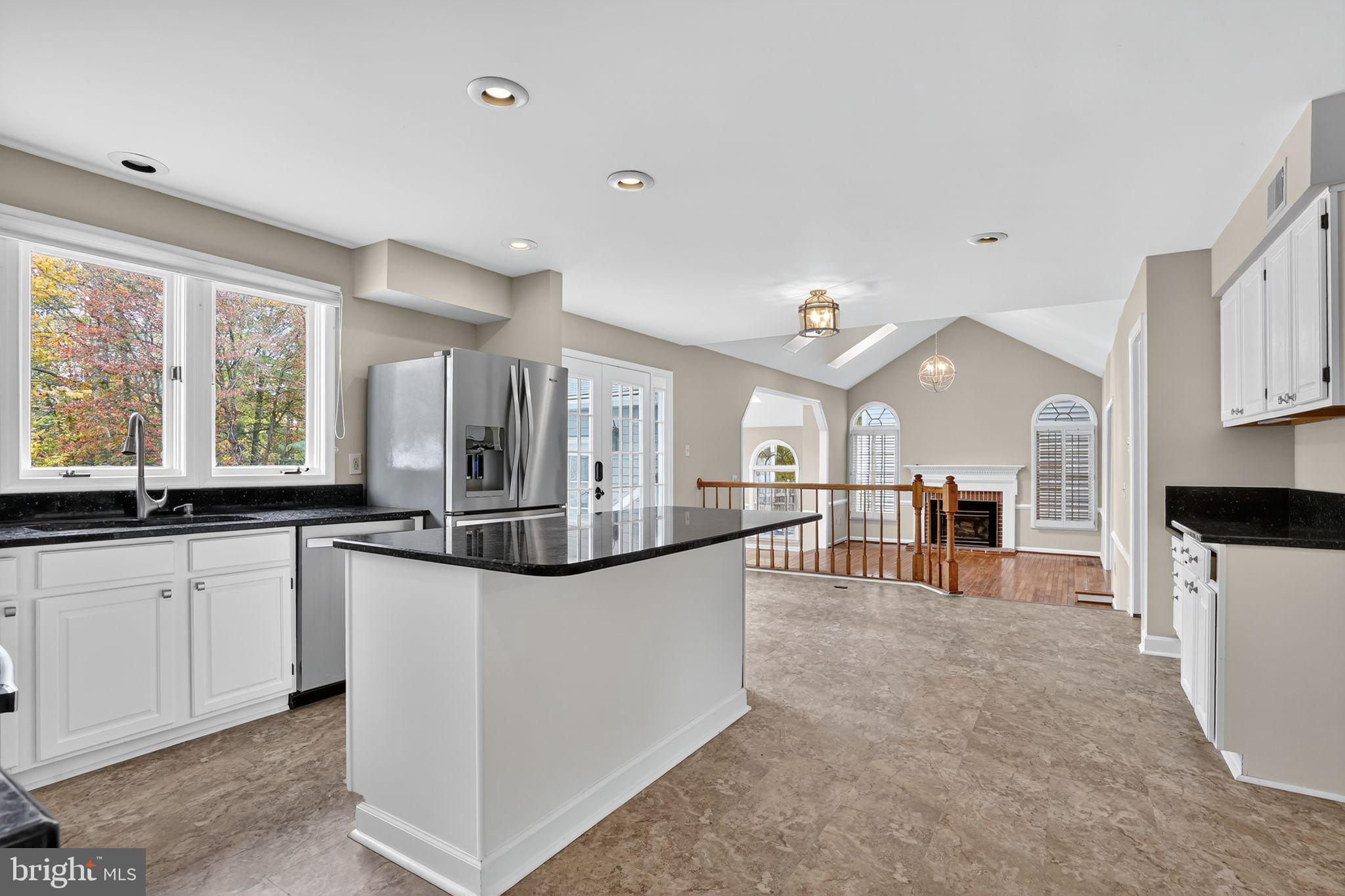 RIVERVIEW ESTATES - Residential