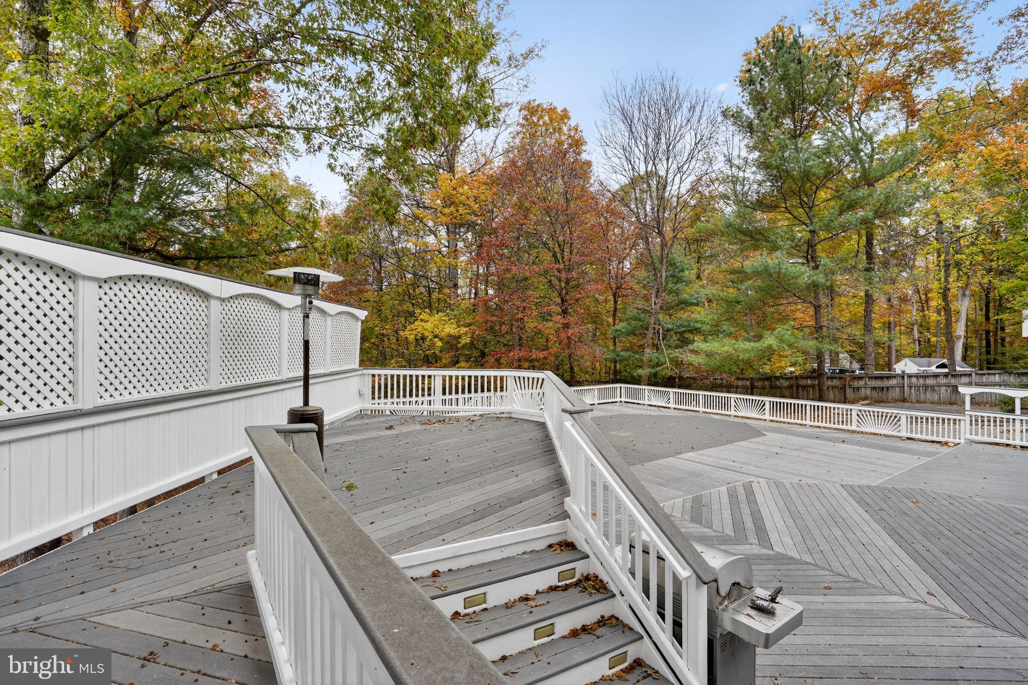 RIVERVIEW ESTATES - Residential