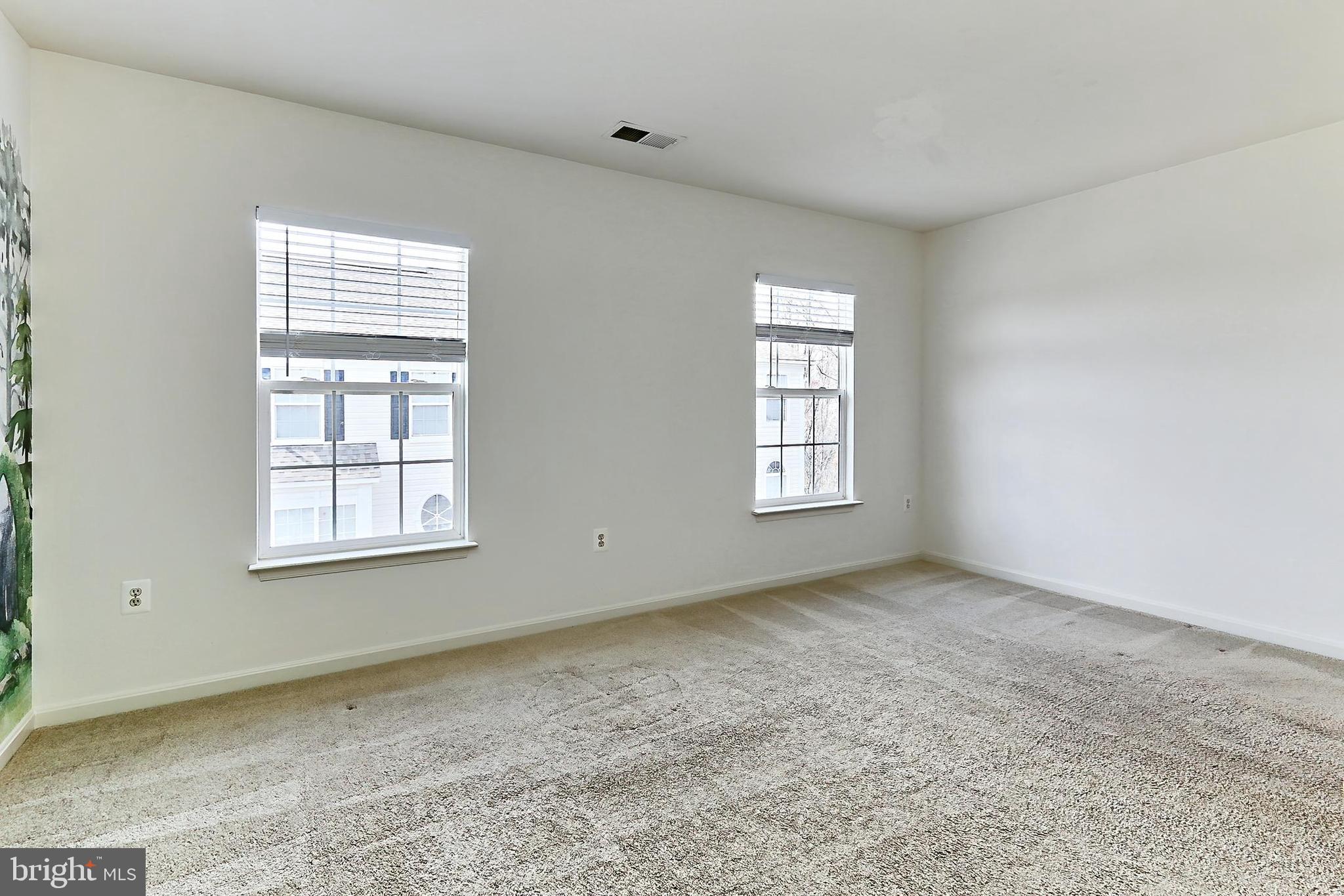 HEARTHSIDE AT FLYNNS CROSSING - Residential Lease