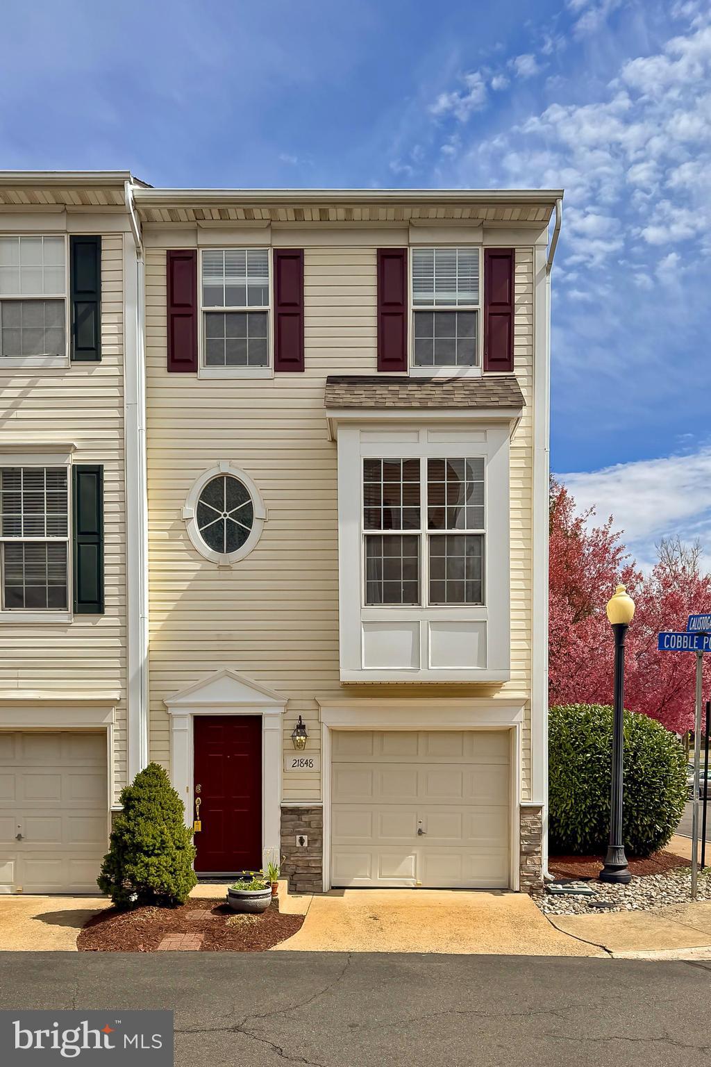 HEARTHSIDE AT FLYNNS CROSSING - Residential Lease