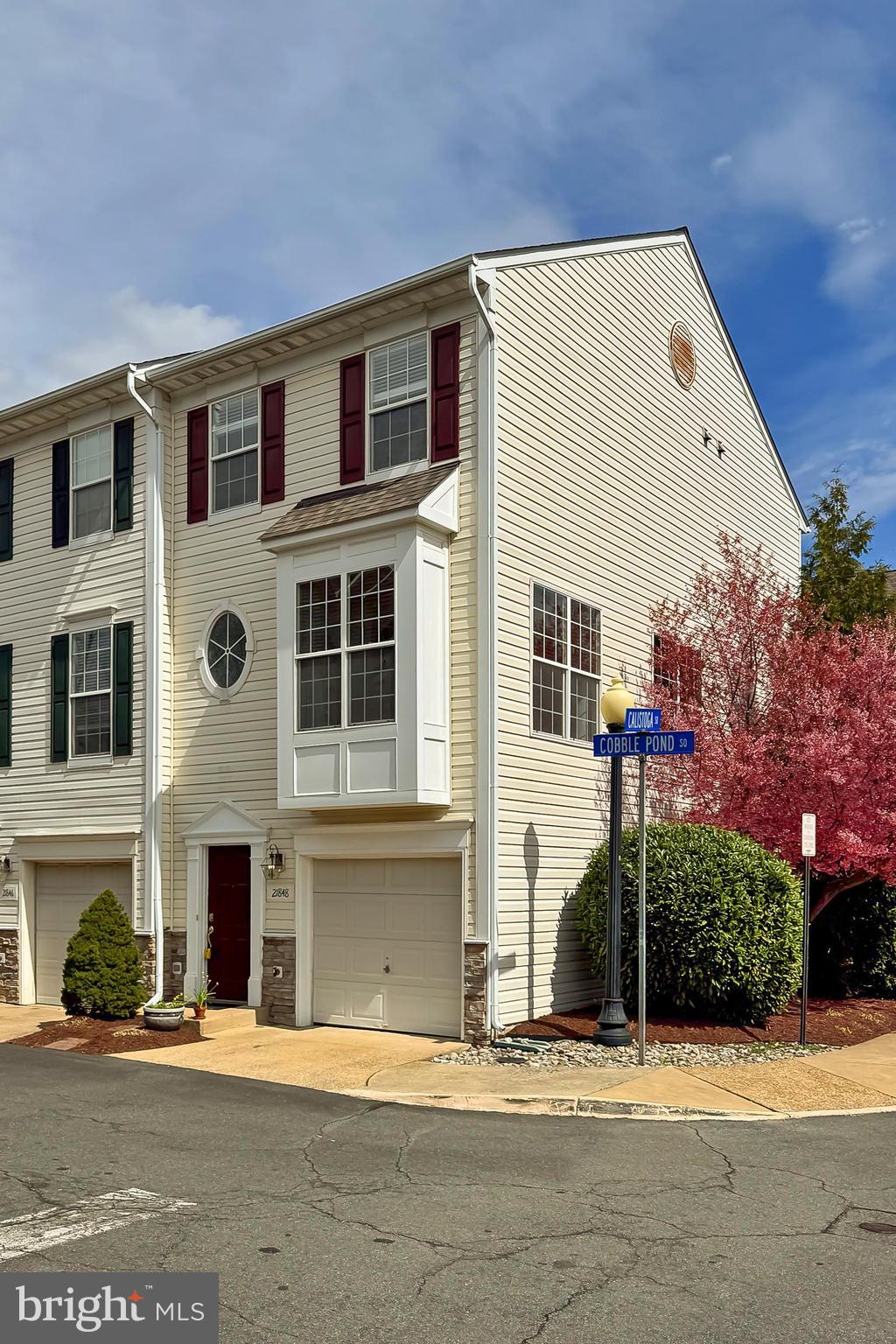 HEARTHSIDE AT FLYNNS CROSSING - Residential Lease