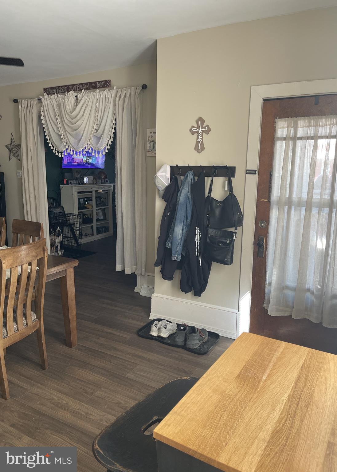 LEWISTOWN BORO - Residential