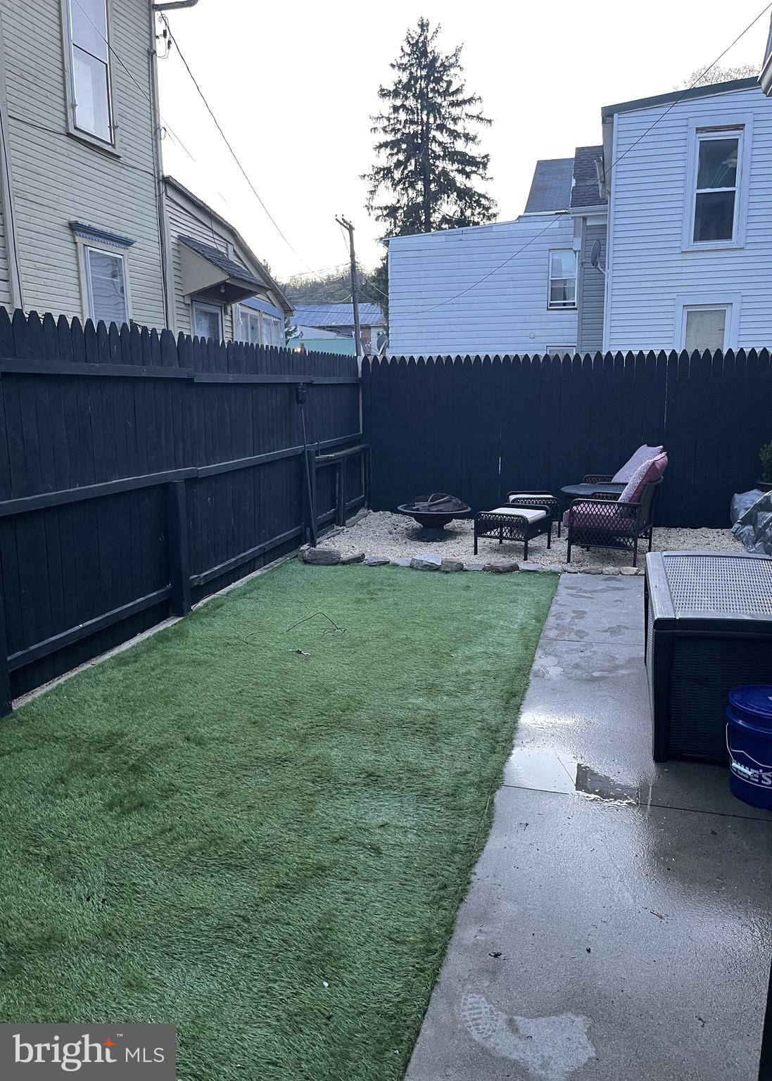 LEWISTOWN BORO - Residential