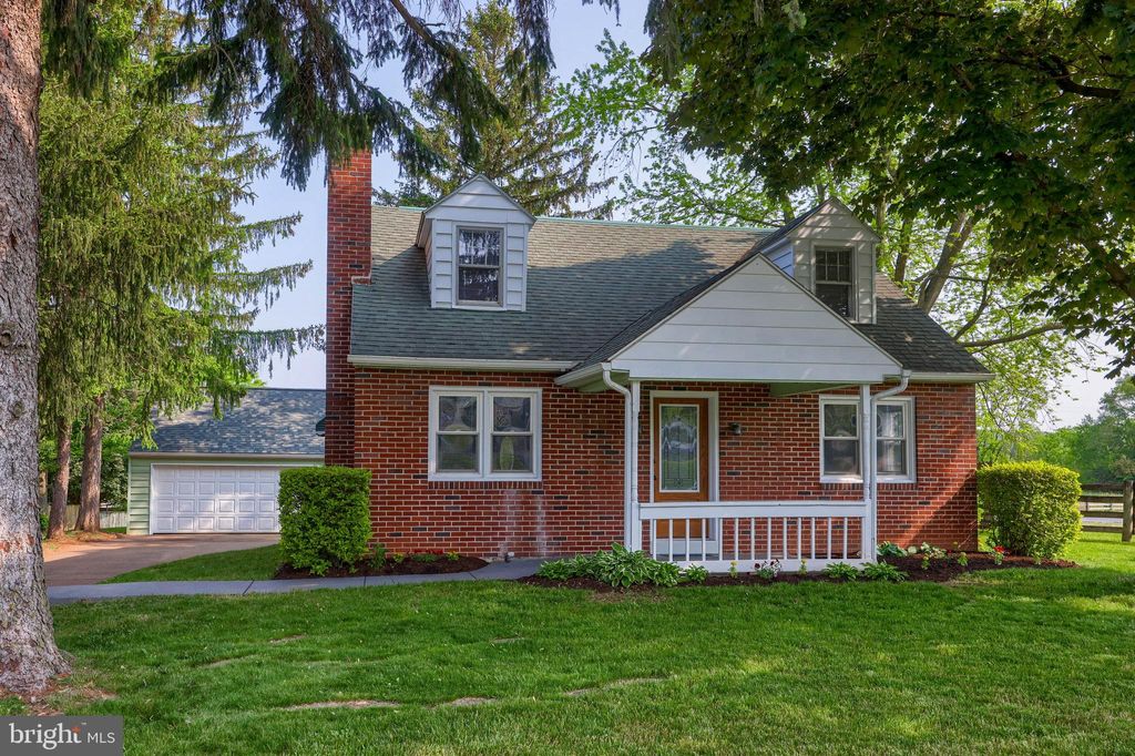 Photo of 1606 N READING RD, STEVENS, PA 17578 (MLS # PALA2035626)
