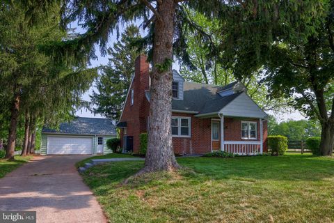 Photo of 1606 N READING RD, STEVENS, PA 17578 (MLS # PALA2035626)