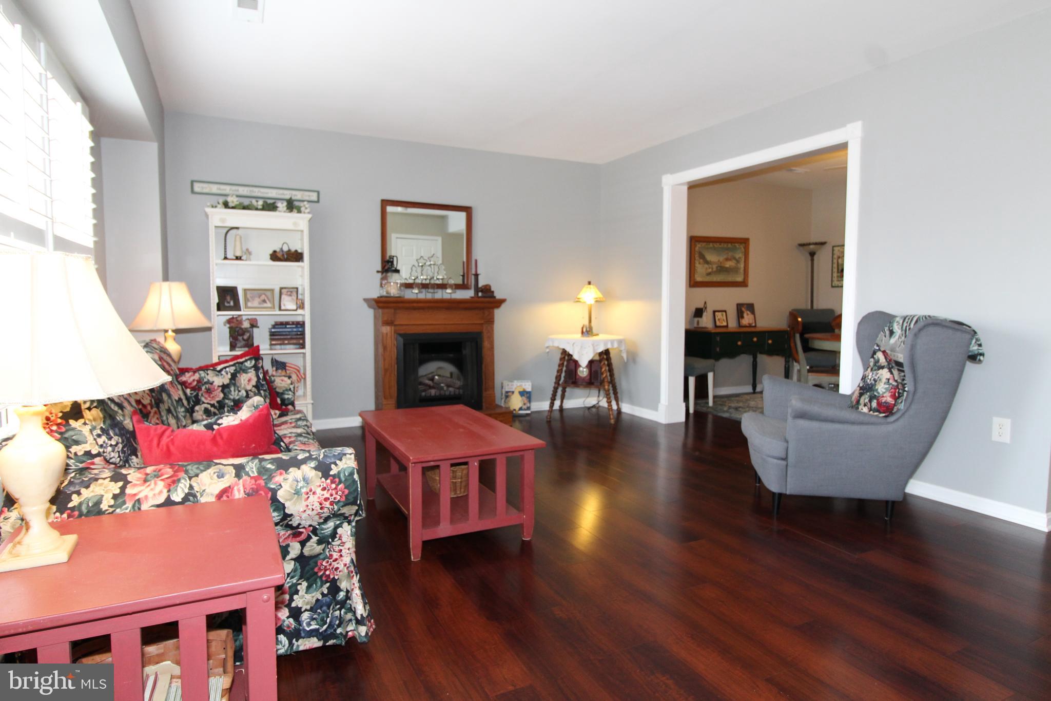 POINT OF WOODS - Residential