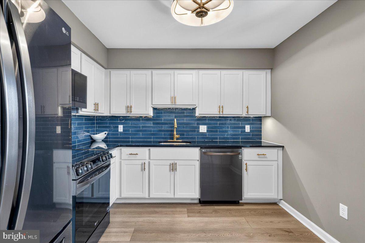 WESTRIDGE ESTATES - Residential