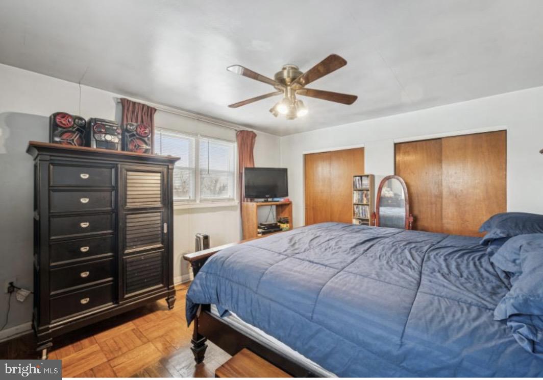 SHARON HILL - Residential