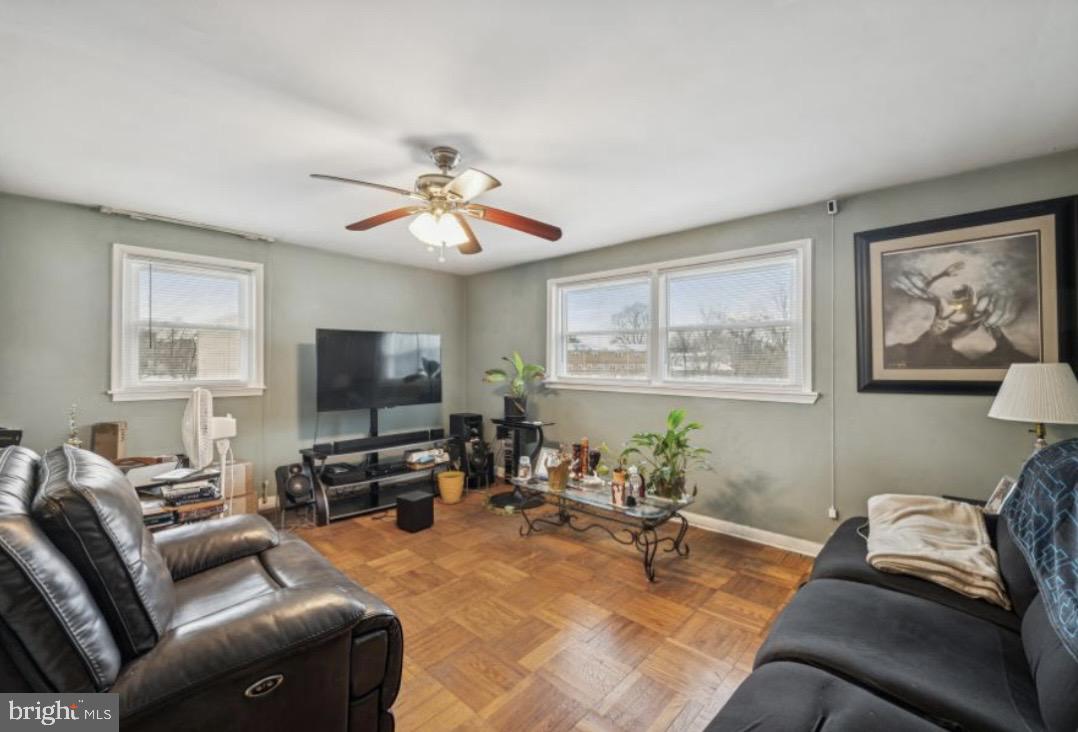 SHARON HILL - Residential