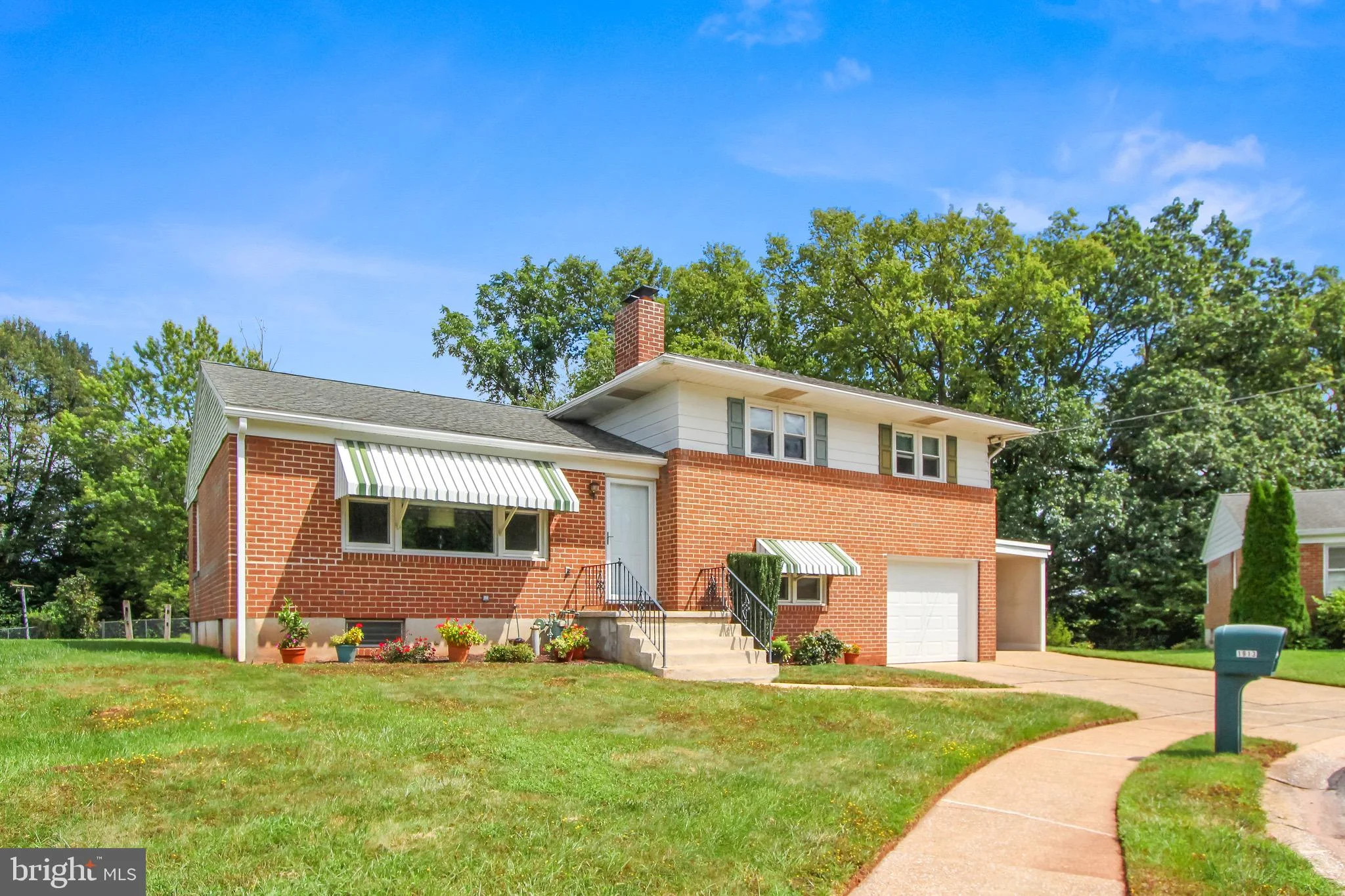 1913 Brenda Road, York, PA 17408