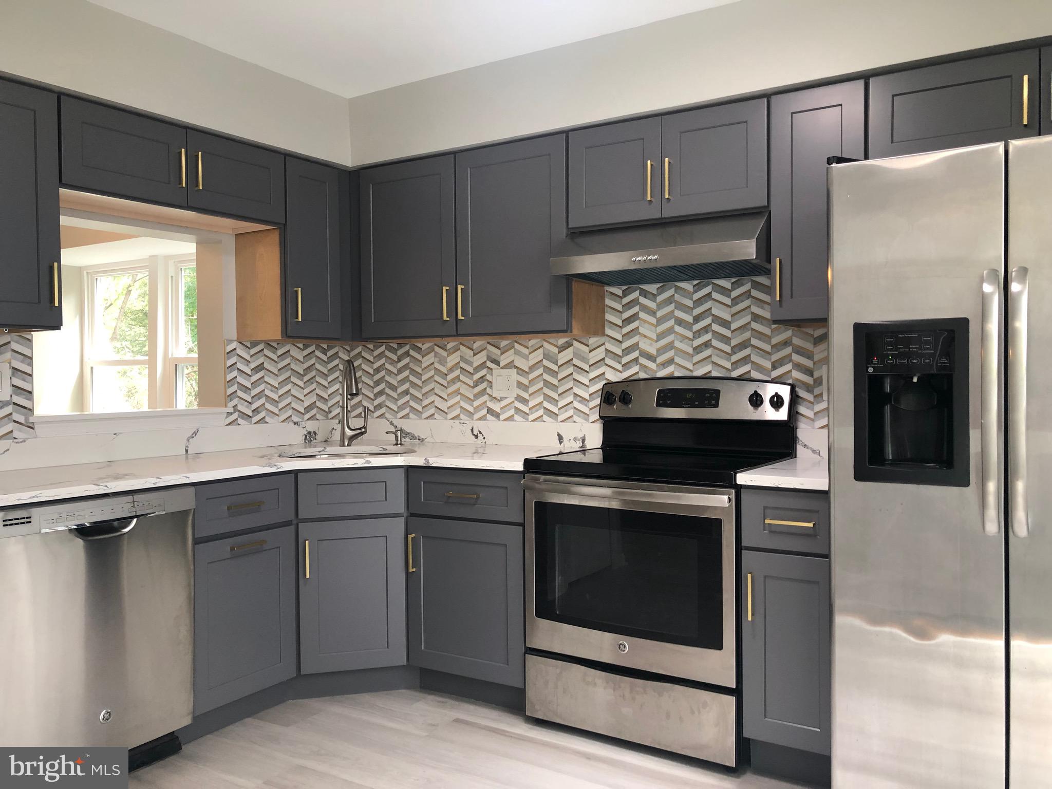 KINGS CONTRIVANCE - Residential Lease