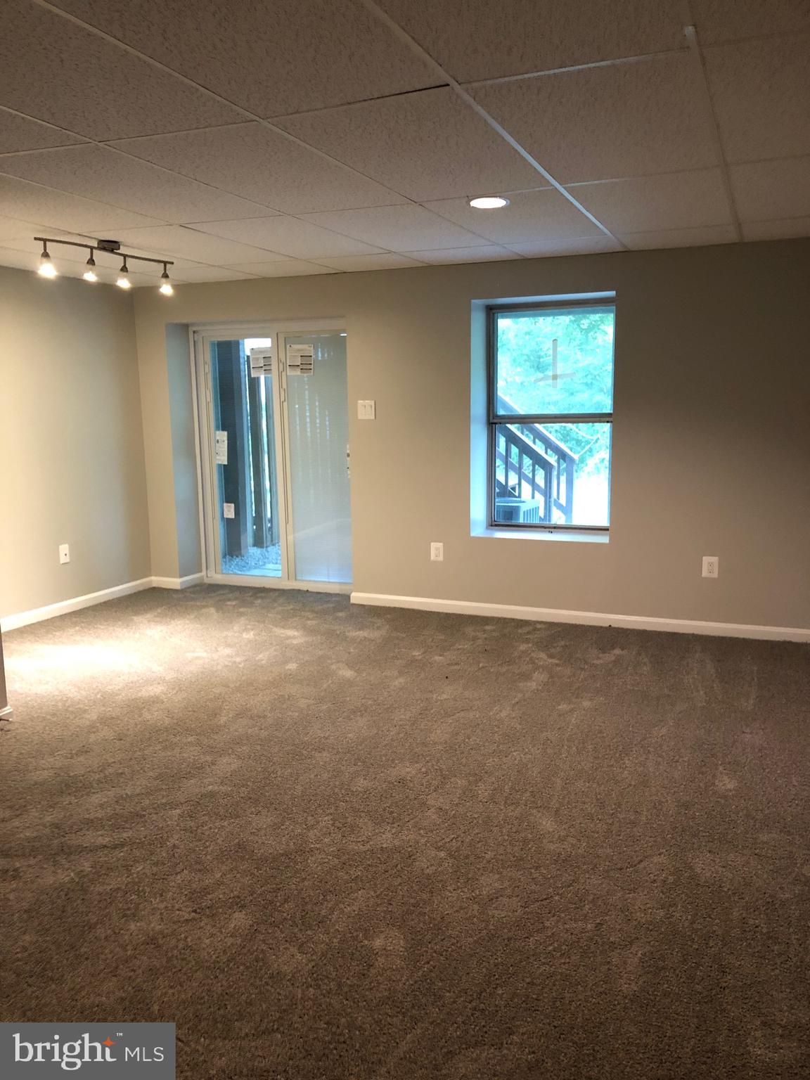 KINGS CONTRIVANCE - Residential Lease