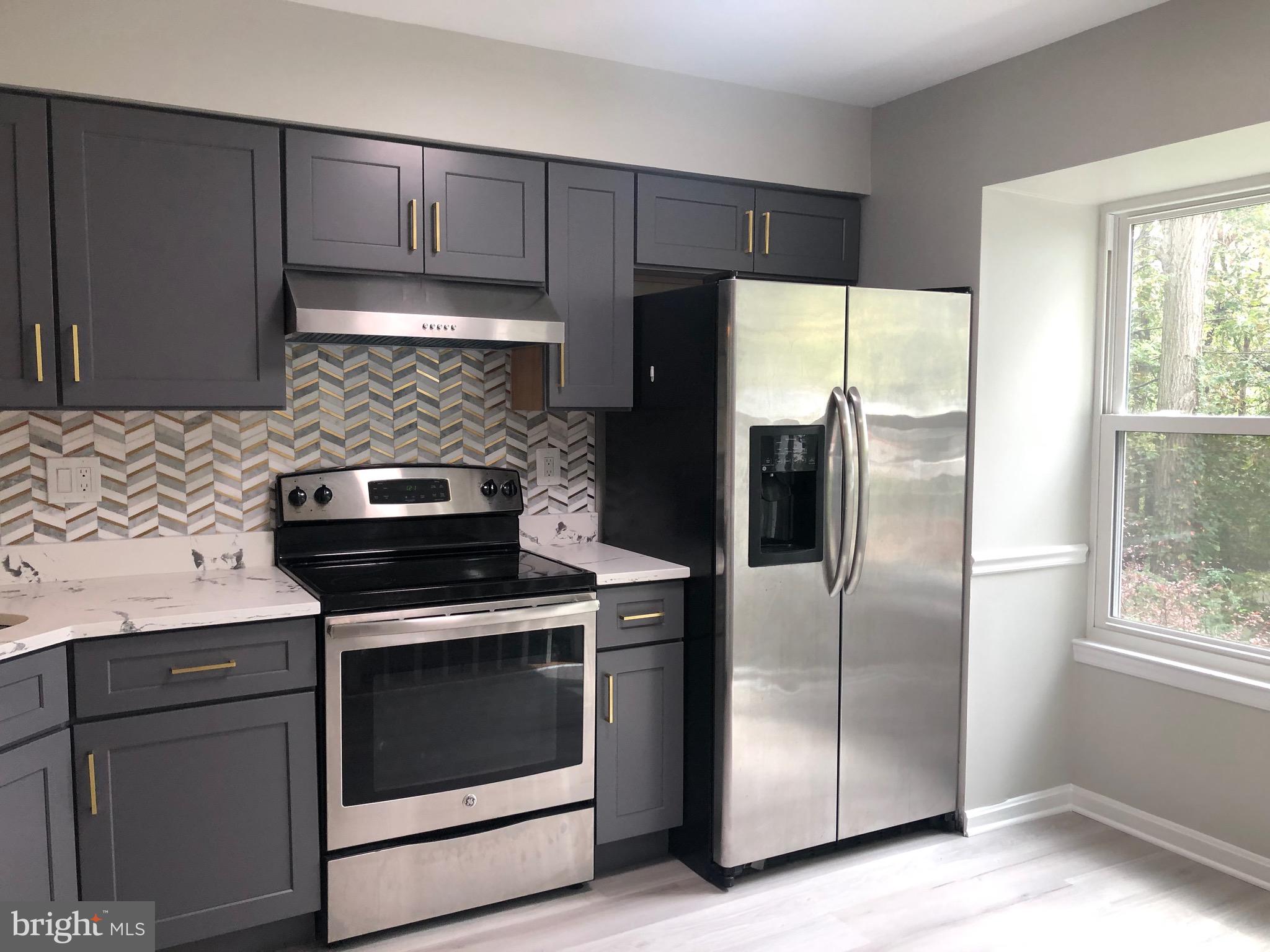 KINGS CONTRIVANCE - Residential Lease