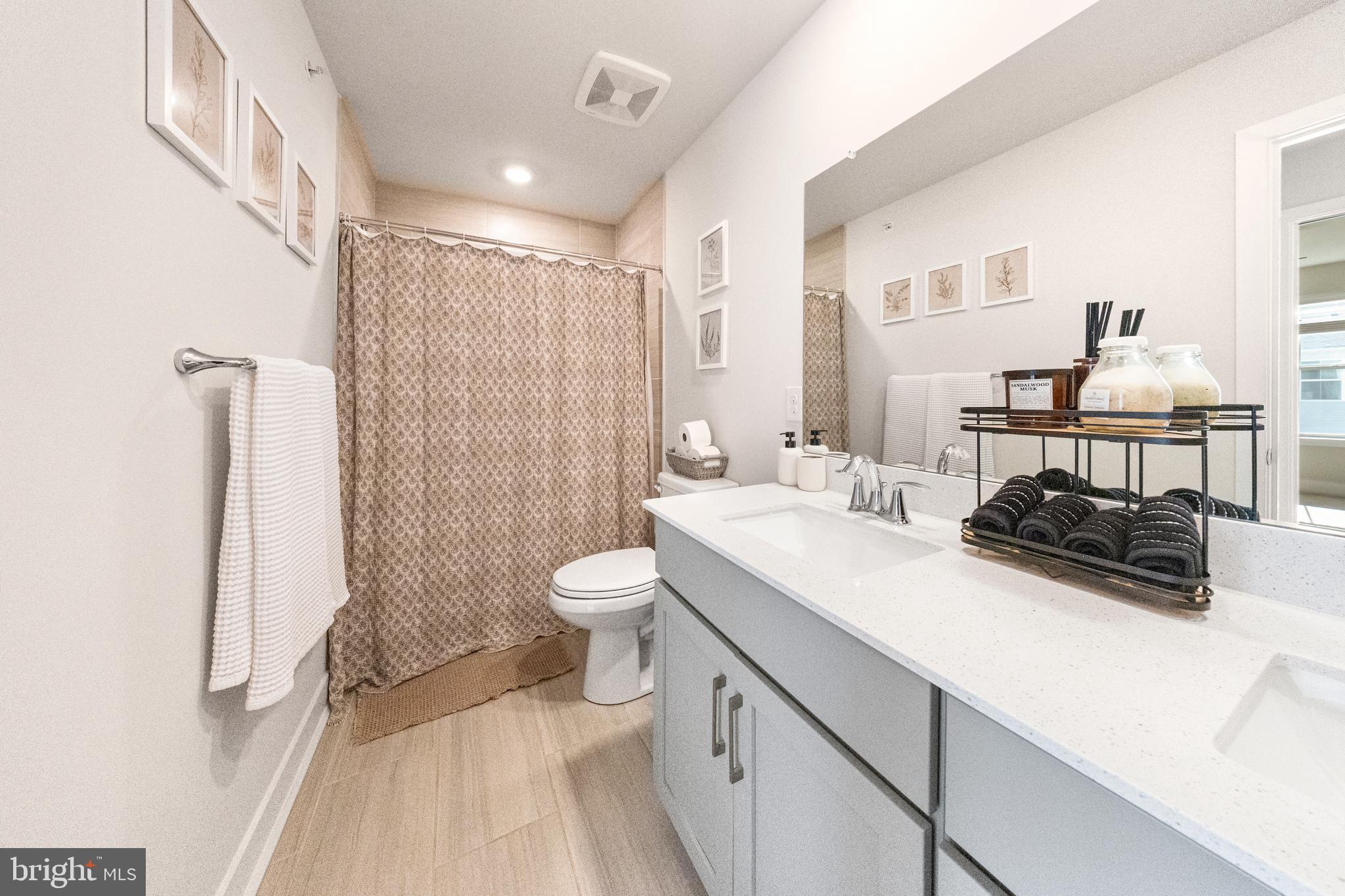 STEELPOINTE - Residential Lease