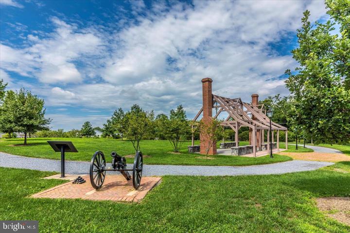 COURTS OF CLARKSBURG - Residential
