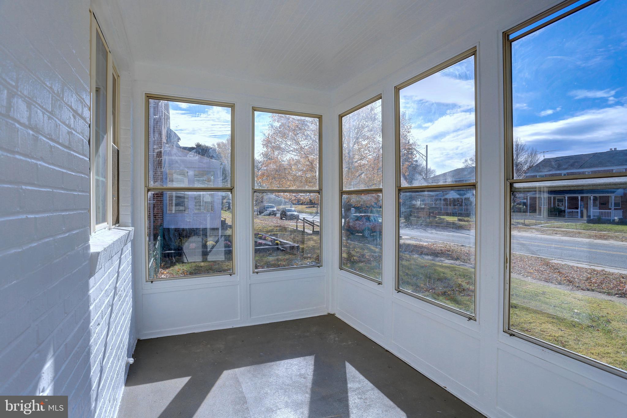 2527 LIBERTY PARKWAY