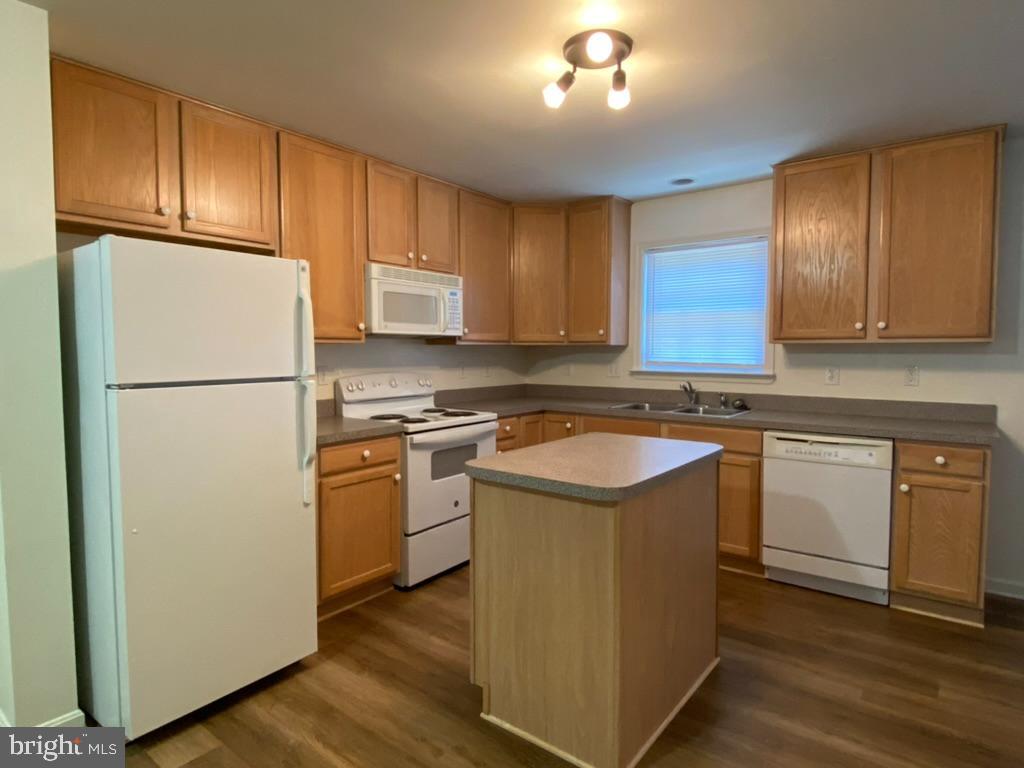 HAMMONDS MILL - Residential Lease