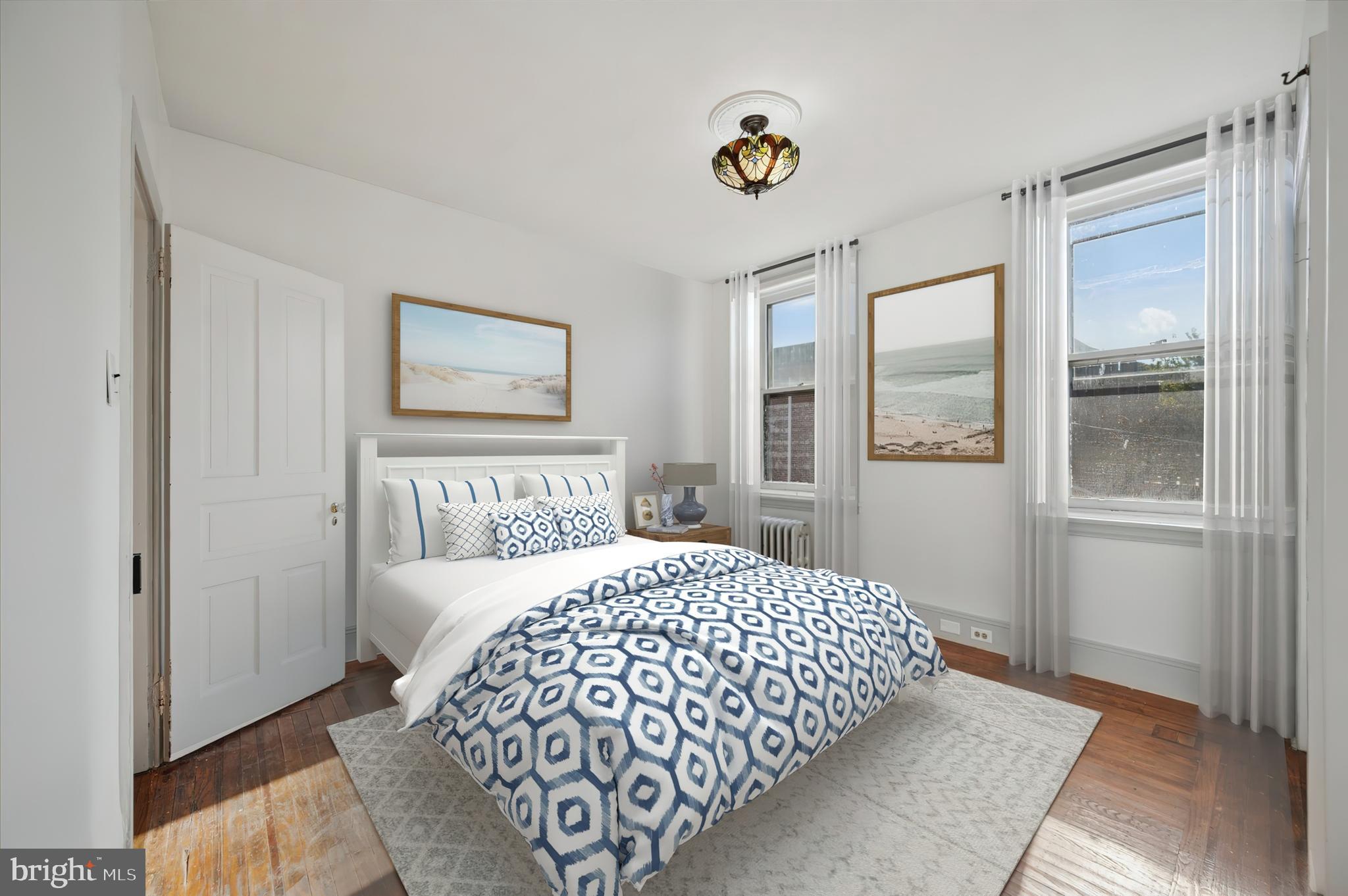 EAST FALLS - Residential