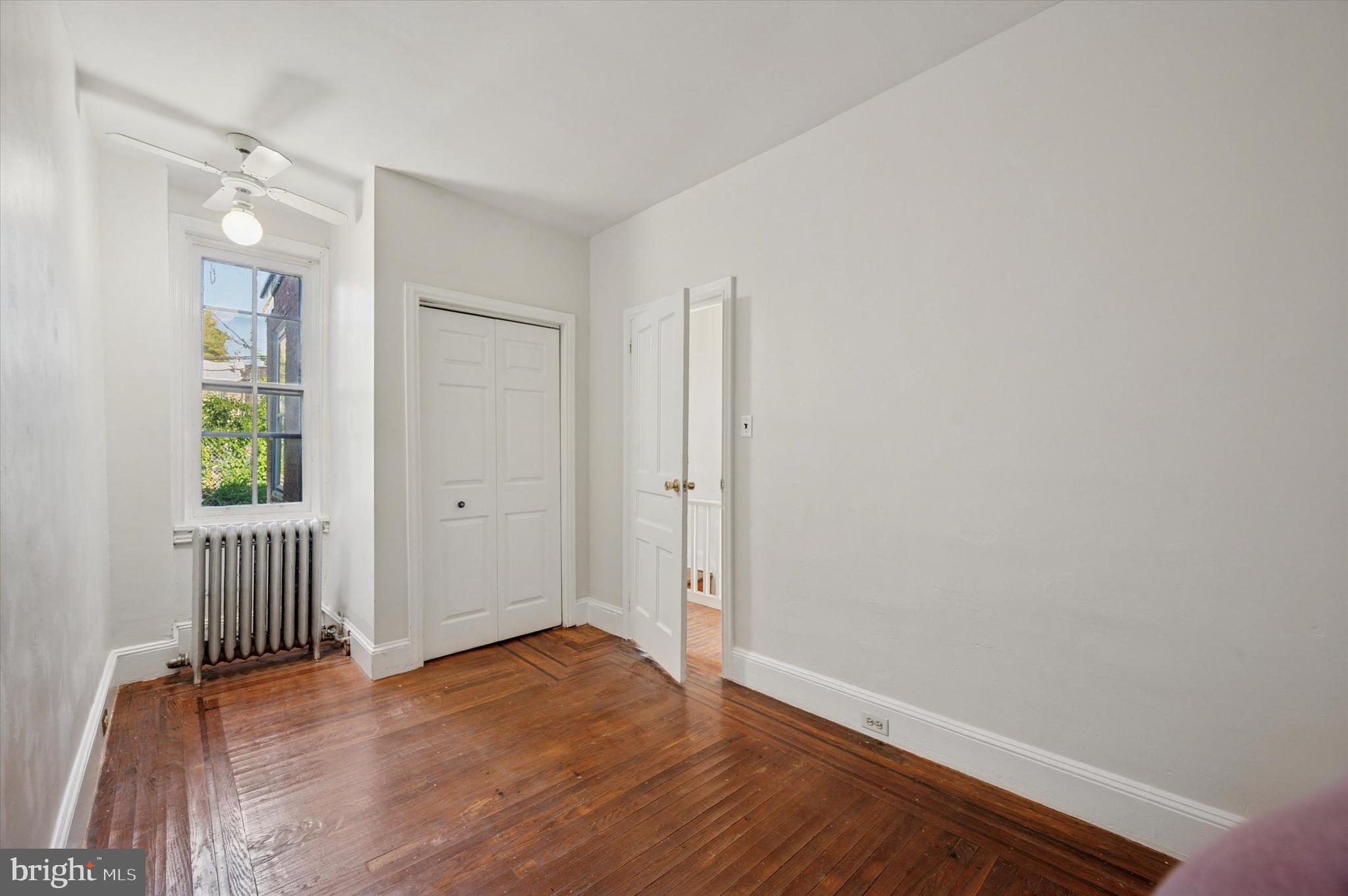 EAST FALLS - Residential