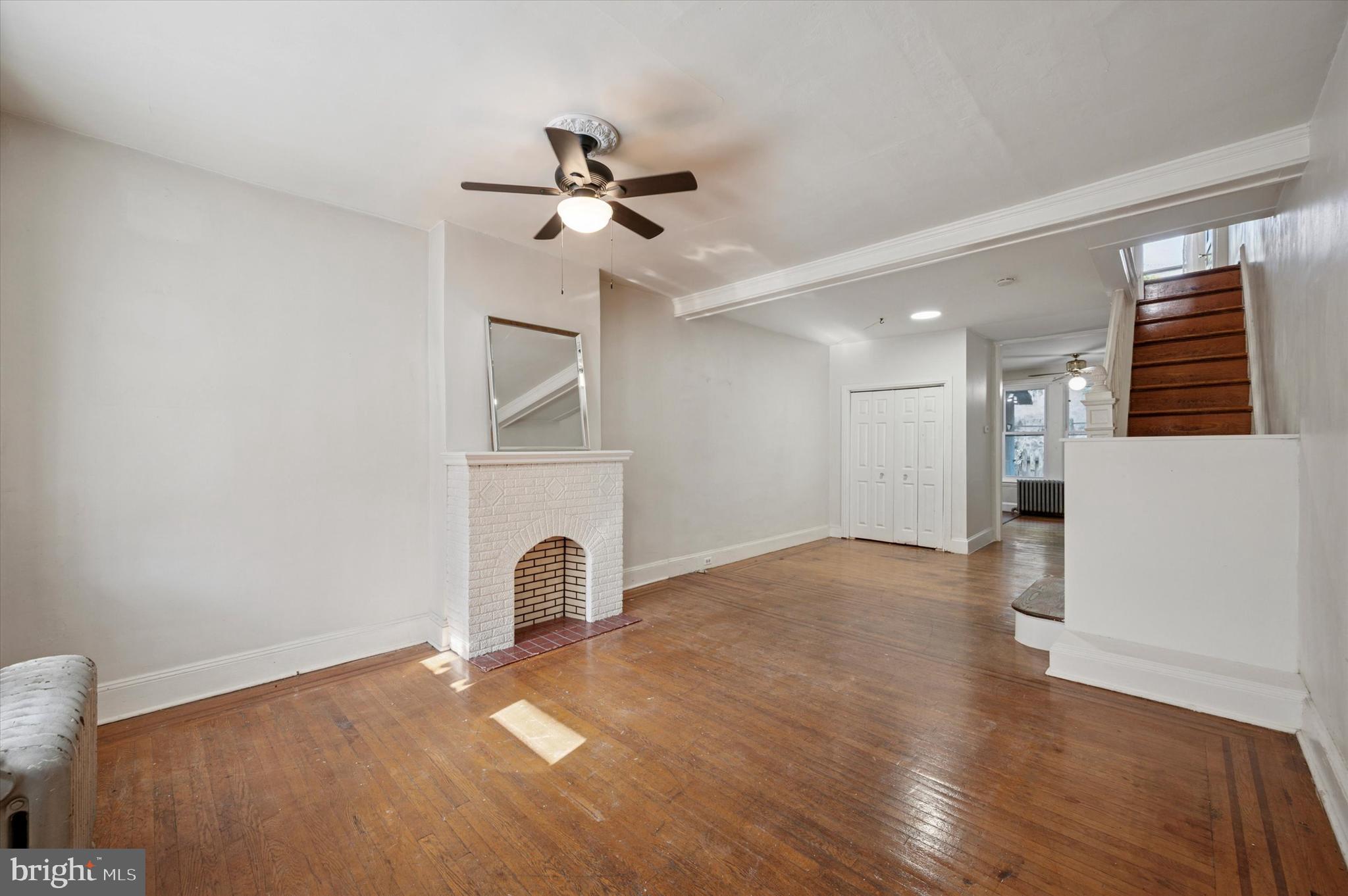 EAST FALLS - Residential