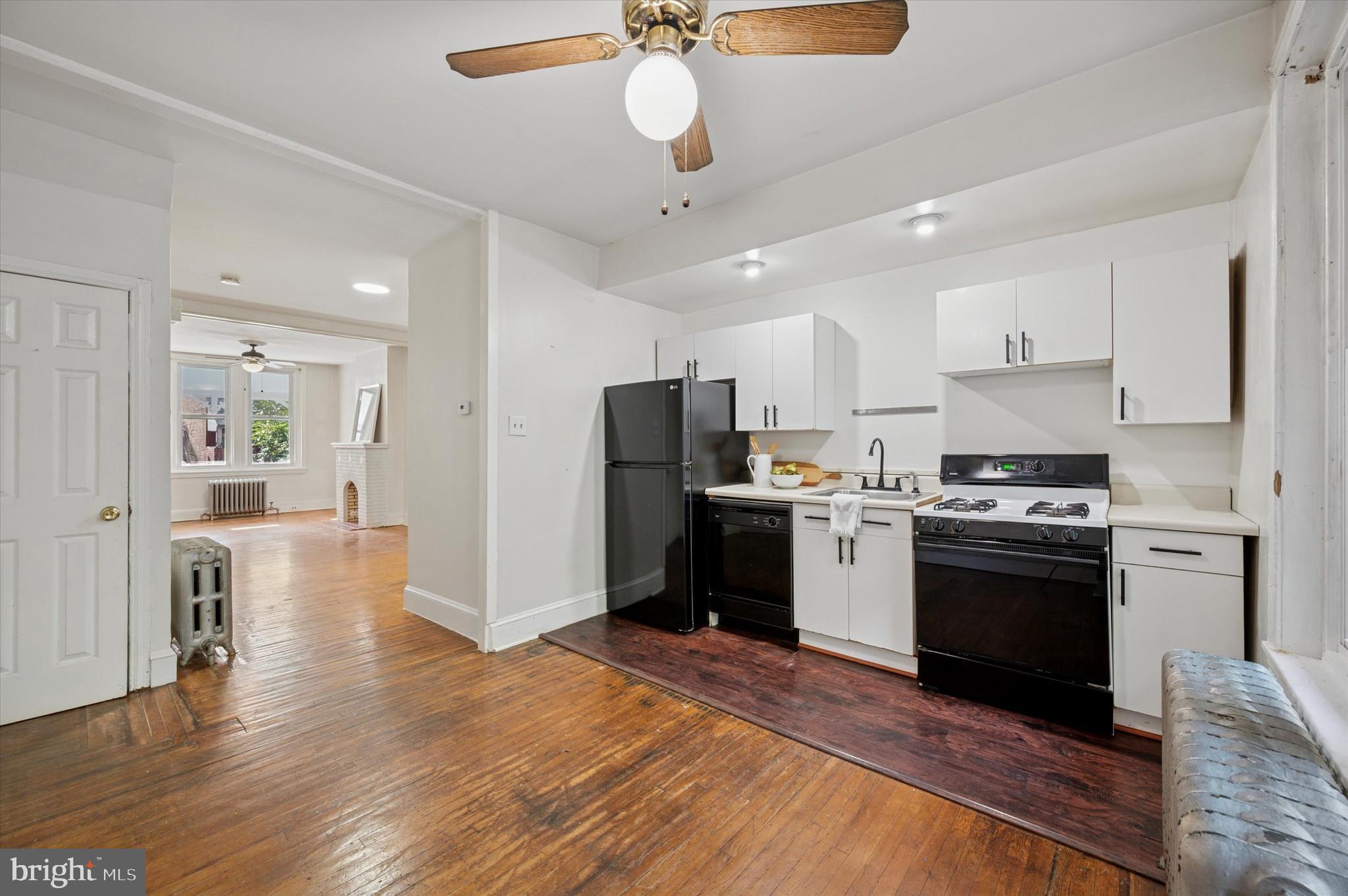 EAST FALLS - Residential