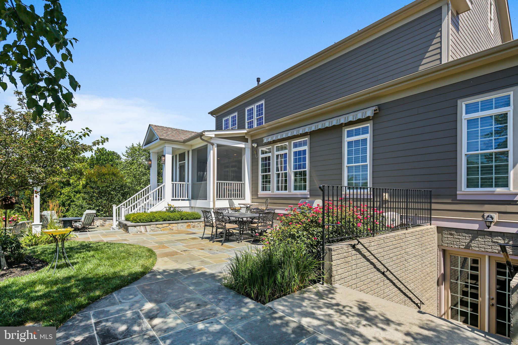 MAPLE LAWN - Residential