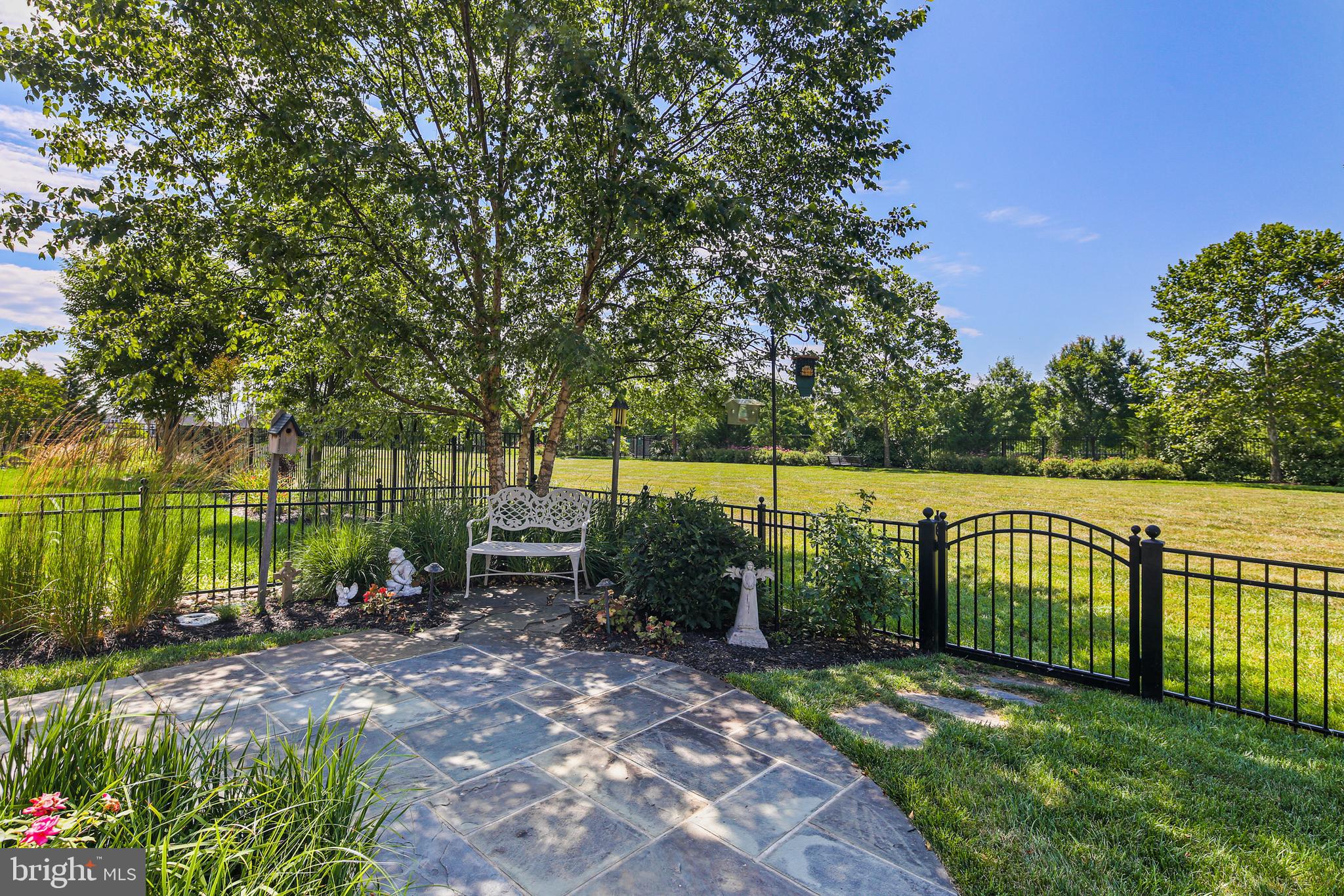 MAPLE LAWN - Residential