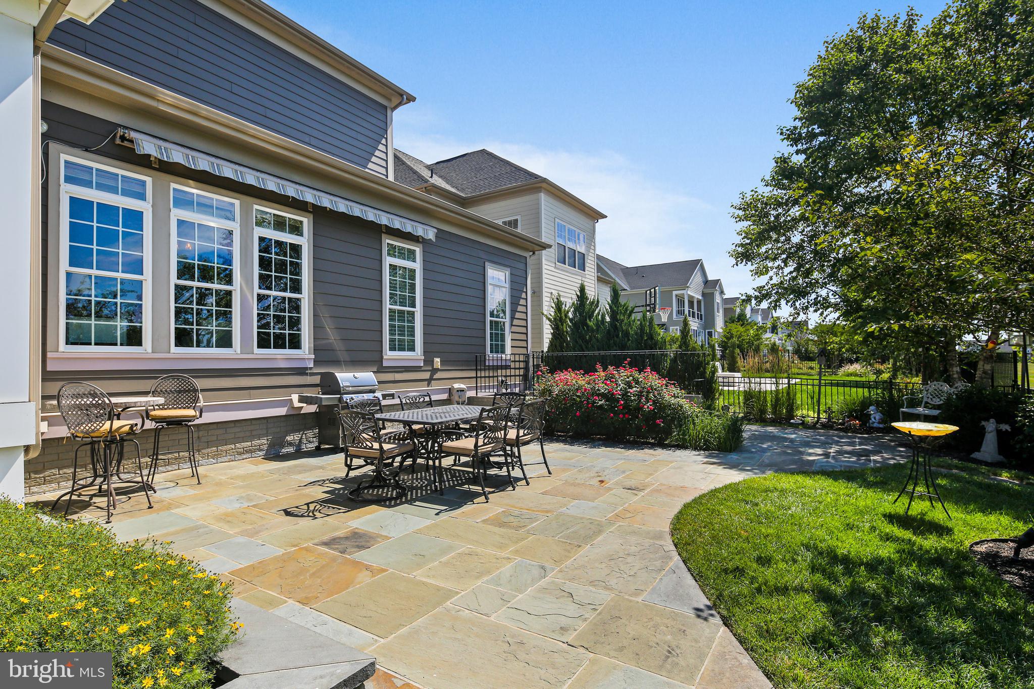 MAPLE LAWN - Residential