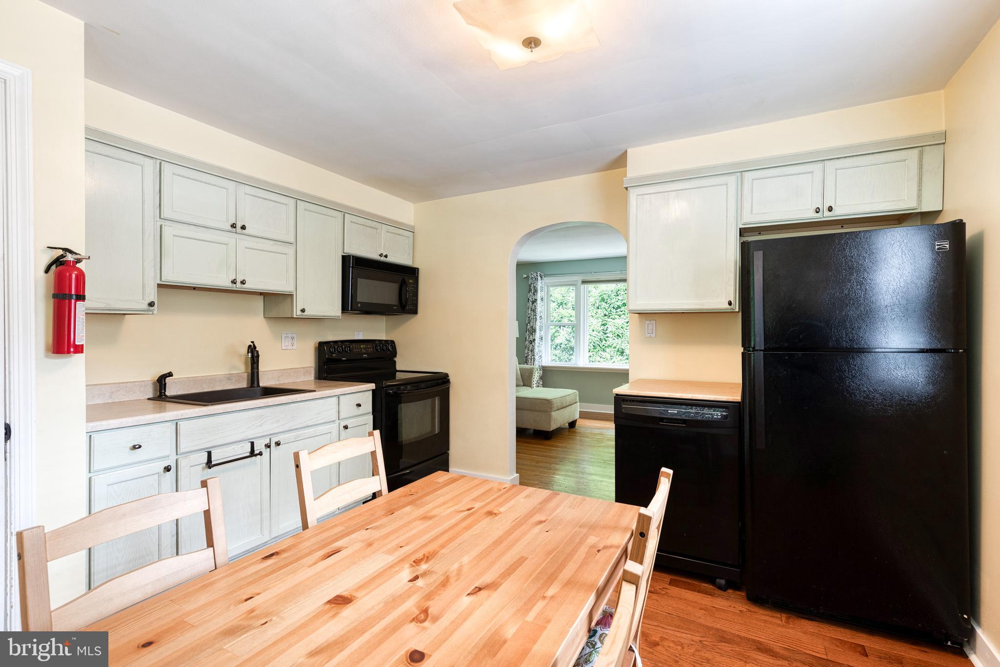 GOLF PARK ACRES - Residential