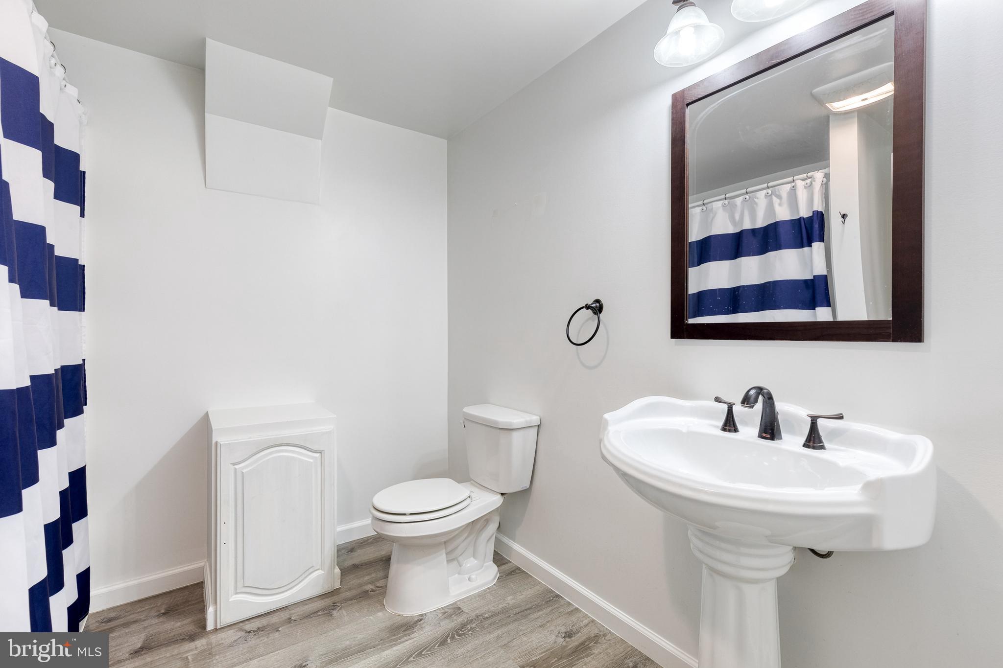 GOLF PARK ACRES - Residential