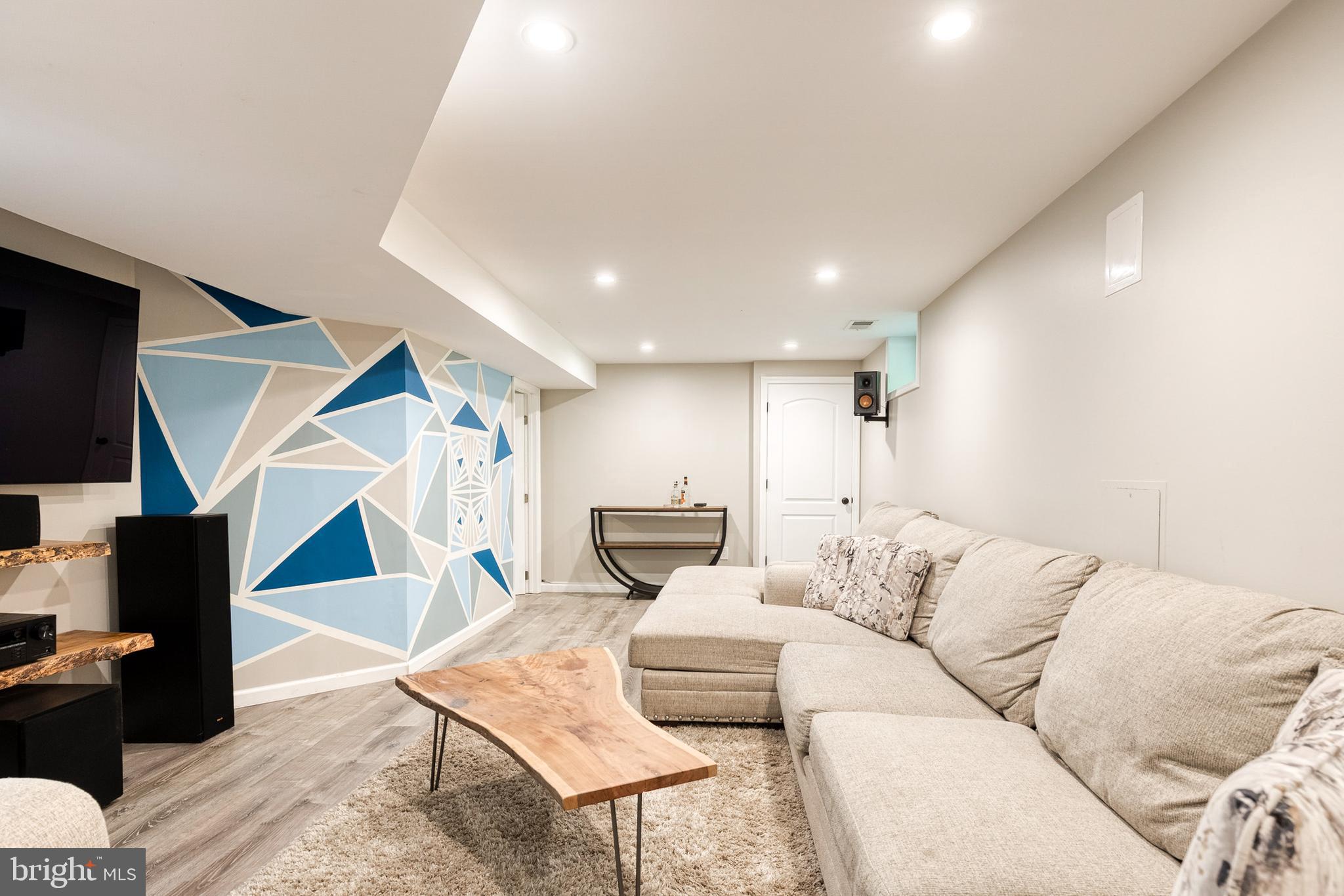 GOLF PARK ACRES - Residential