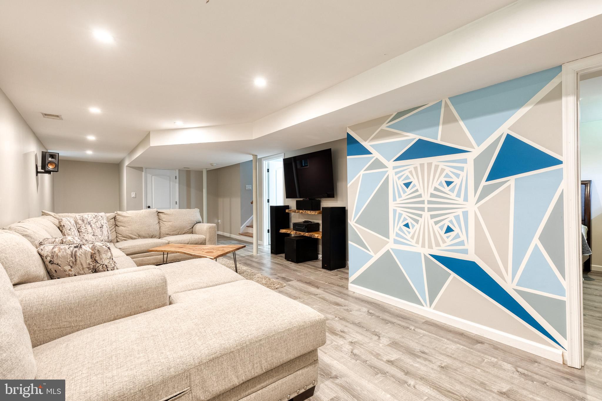 GOLF PARK ACRES - Residential