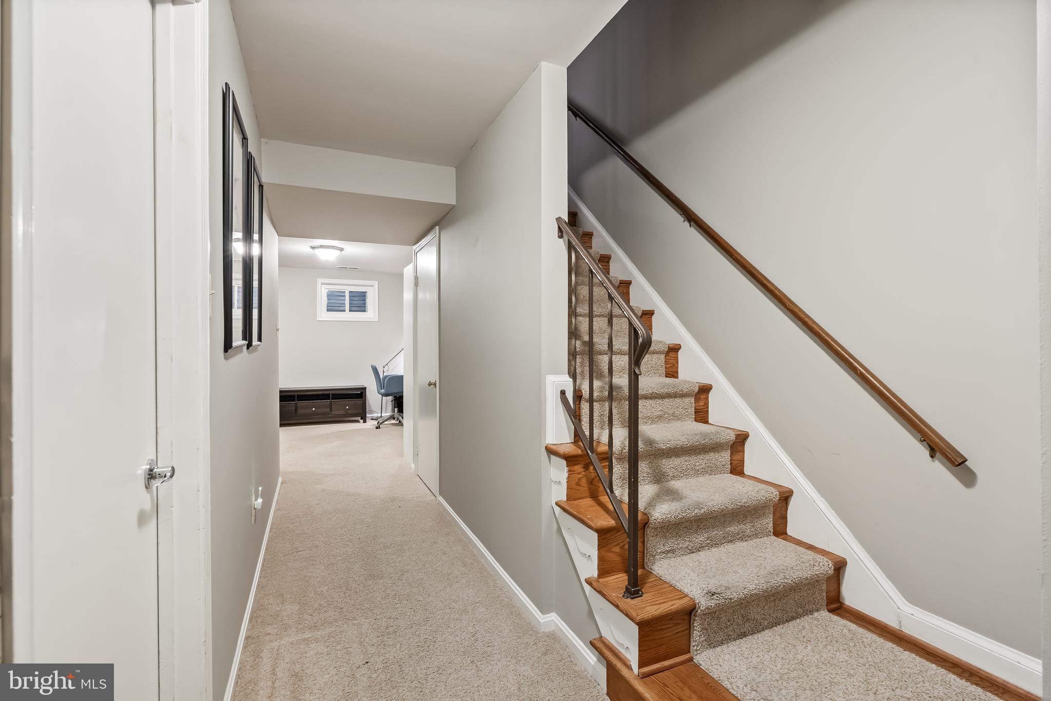 STONELEIGH - Residential Lease