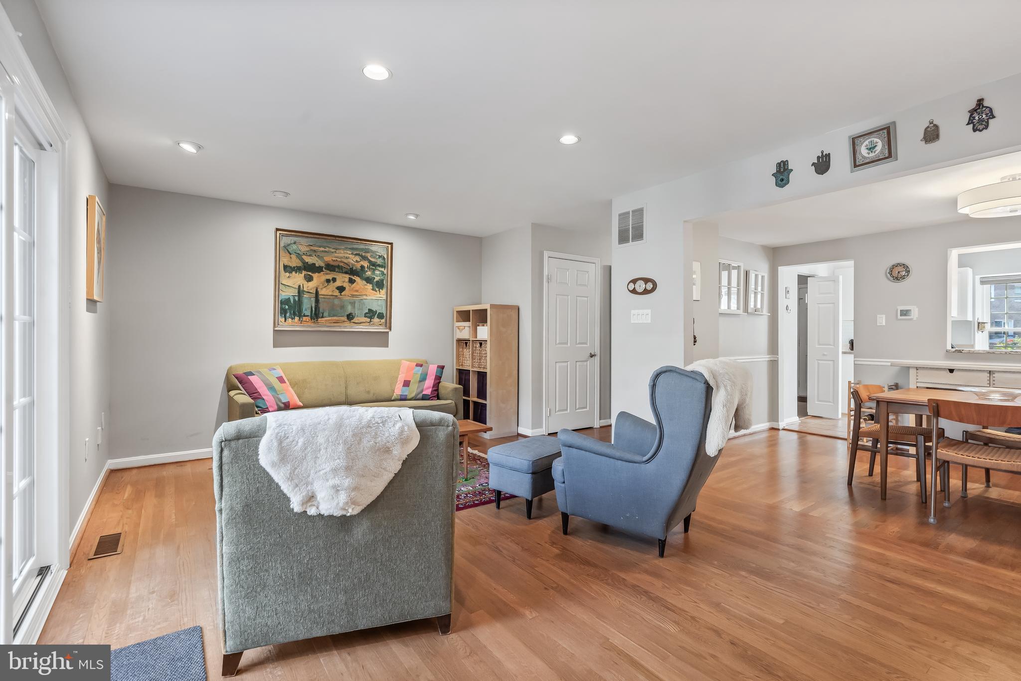 STONELEIGH - Residential Lease