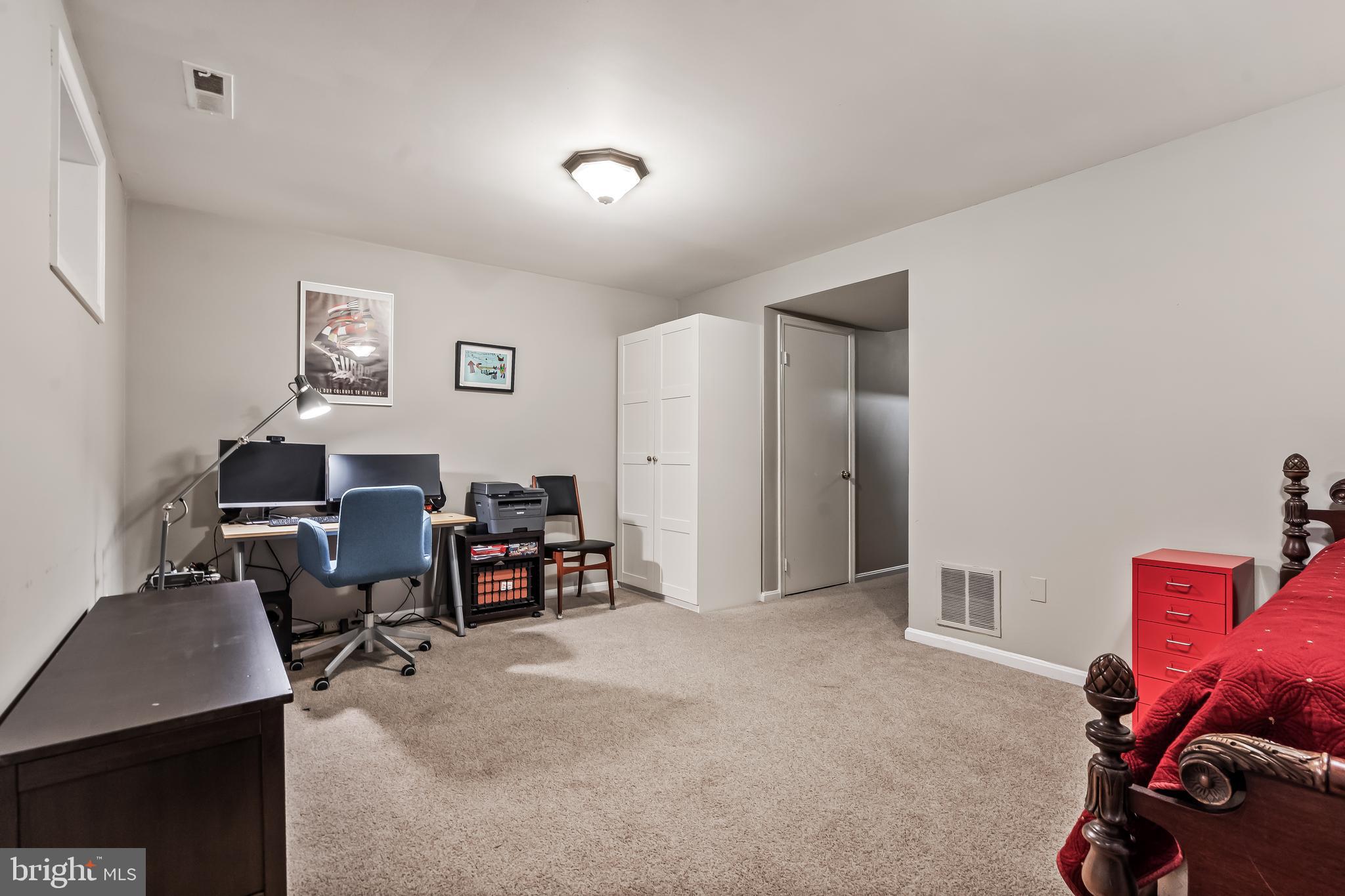 STONELEIGH - Residential Lease