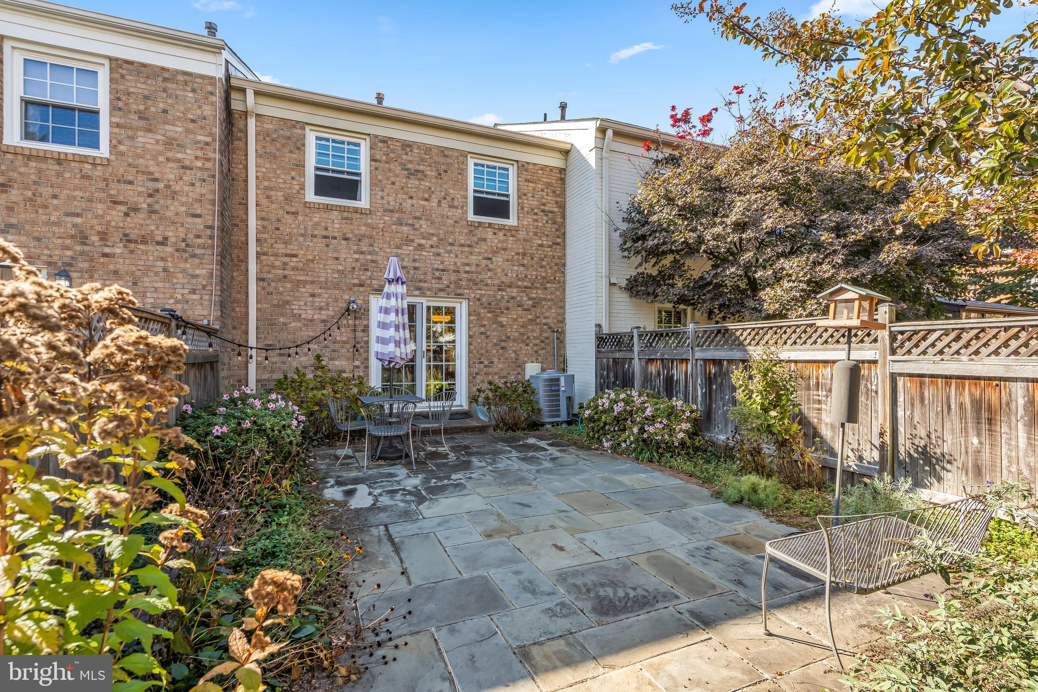 STONELEIGH - Residential Lease